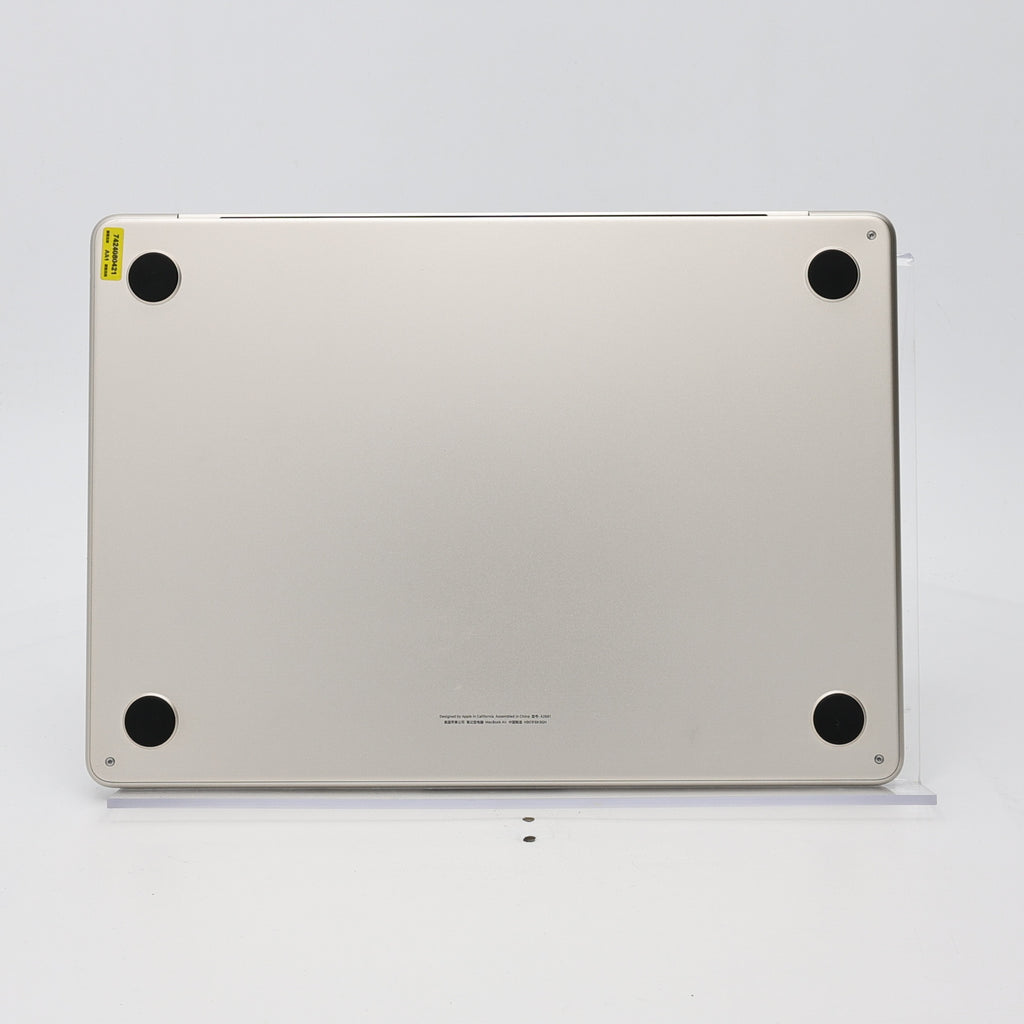 95新 Apple MacBook Air 22年 13寸 M2（8+8核） 8G RAM 256G SSD 星光色