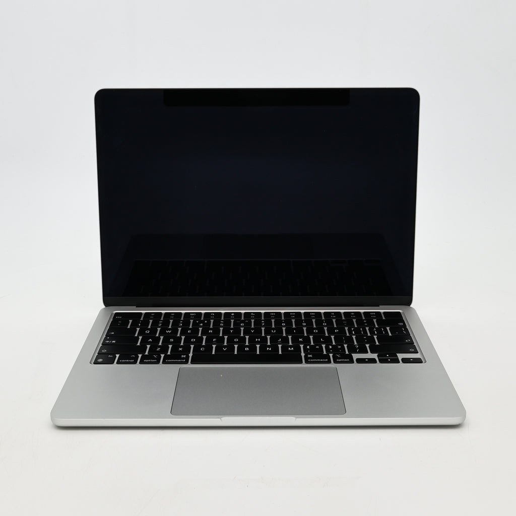 95新 Apple MacBook Air 24年 13寸 M3（8+8核） 8G RAM 256G SSD 銀色