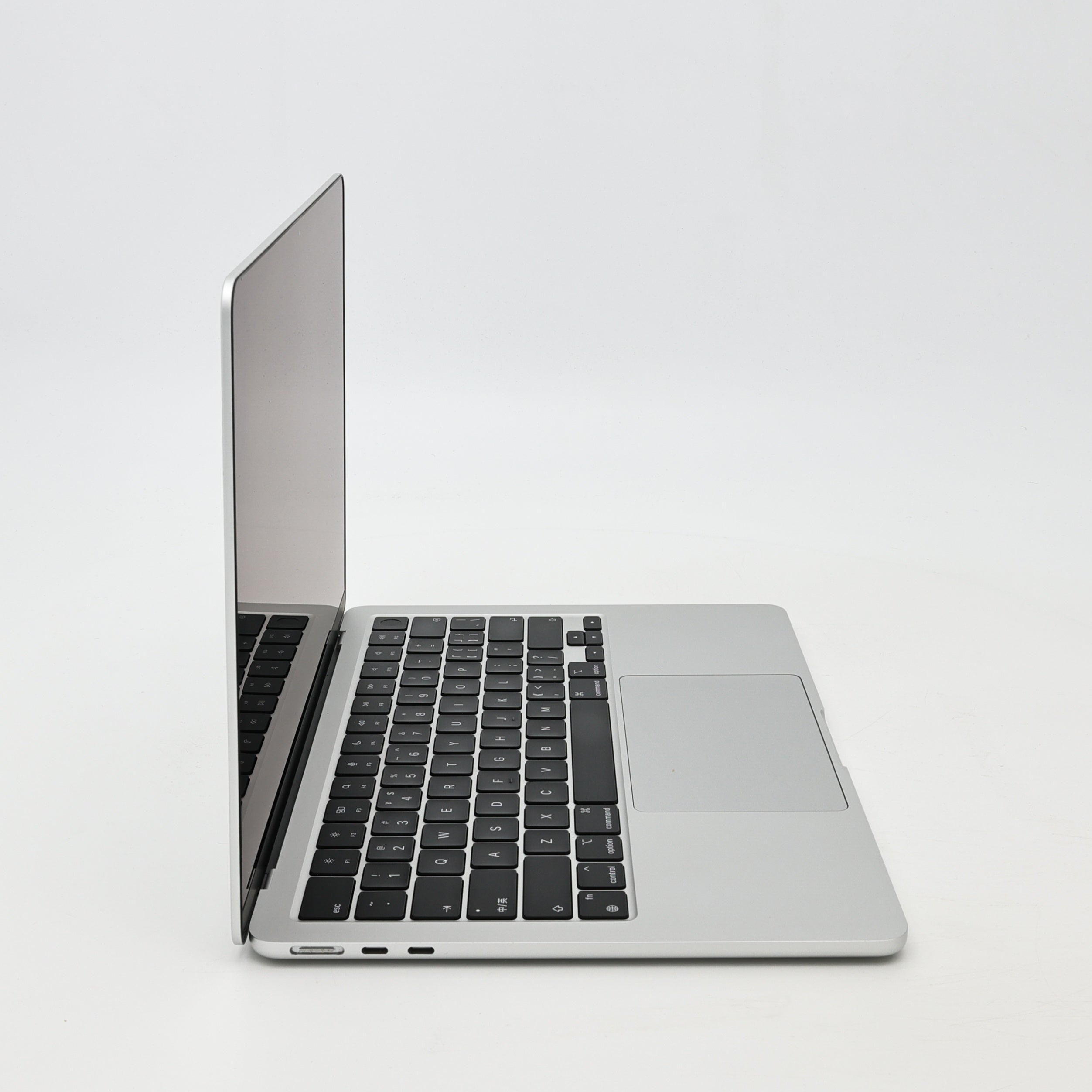 95新 Apple MacBook Air 24年 13寸 M3（8+8核） 8G RAM 256G SSD 銀色