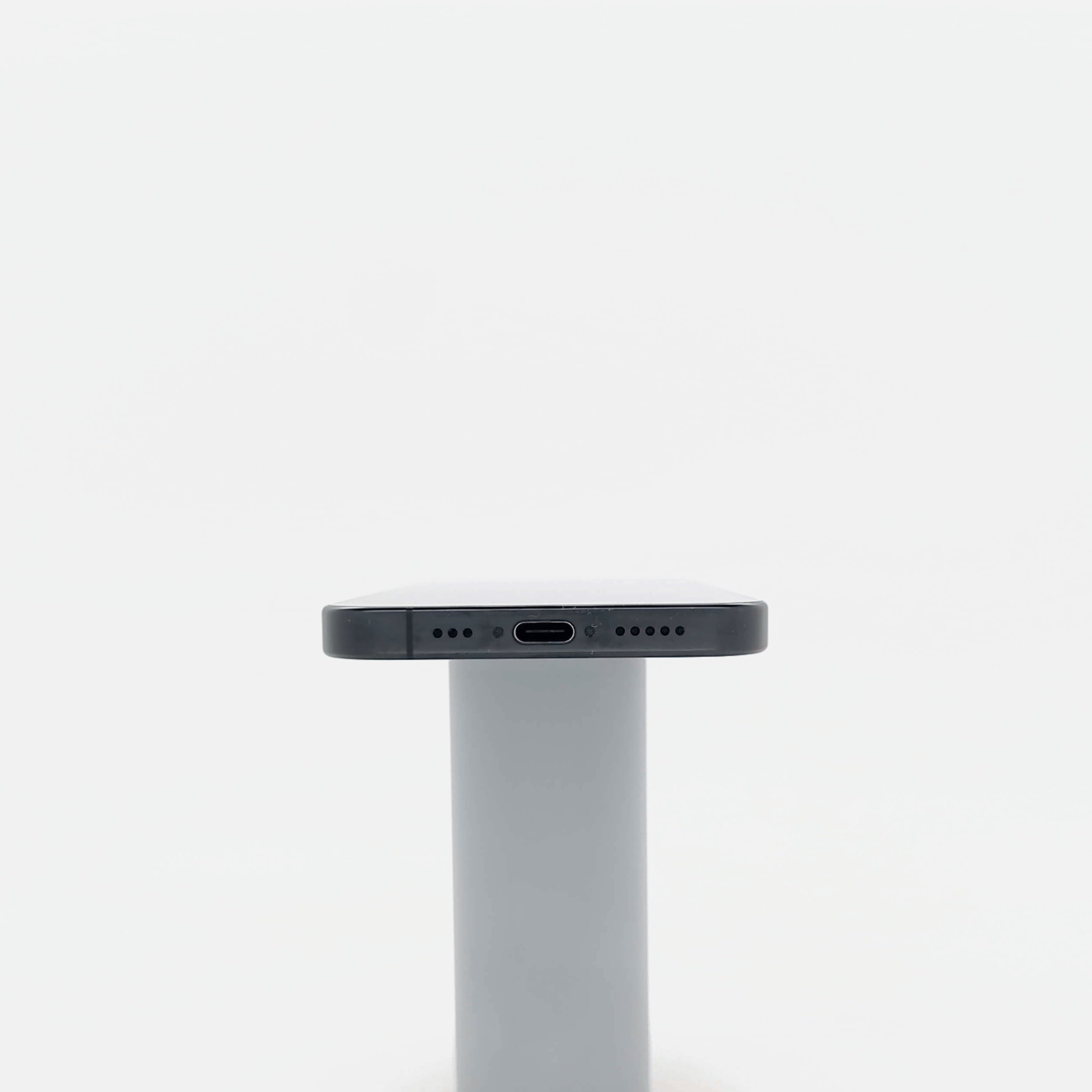 95新 Apple iPhone 16 Pro 128G 黑色鈦金屬 中國大陸版
