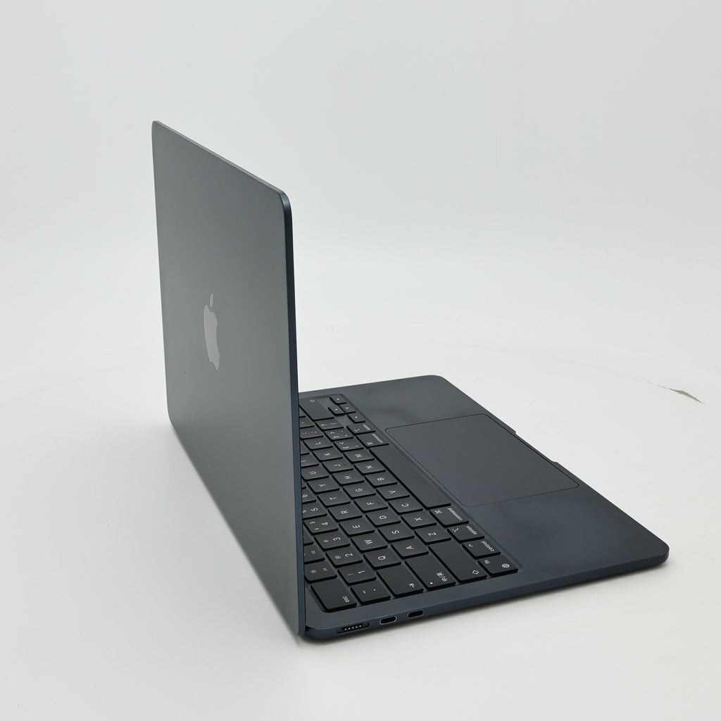 95新 Apple MacBook Air 24年 13寸 M3（8+8核） 8G RAM 256G SSD 午夜色