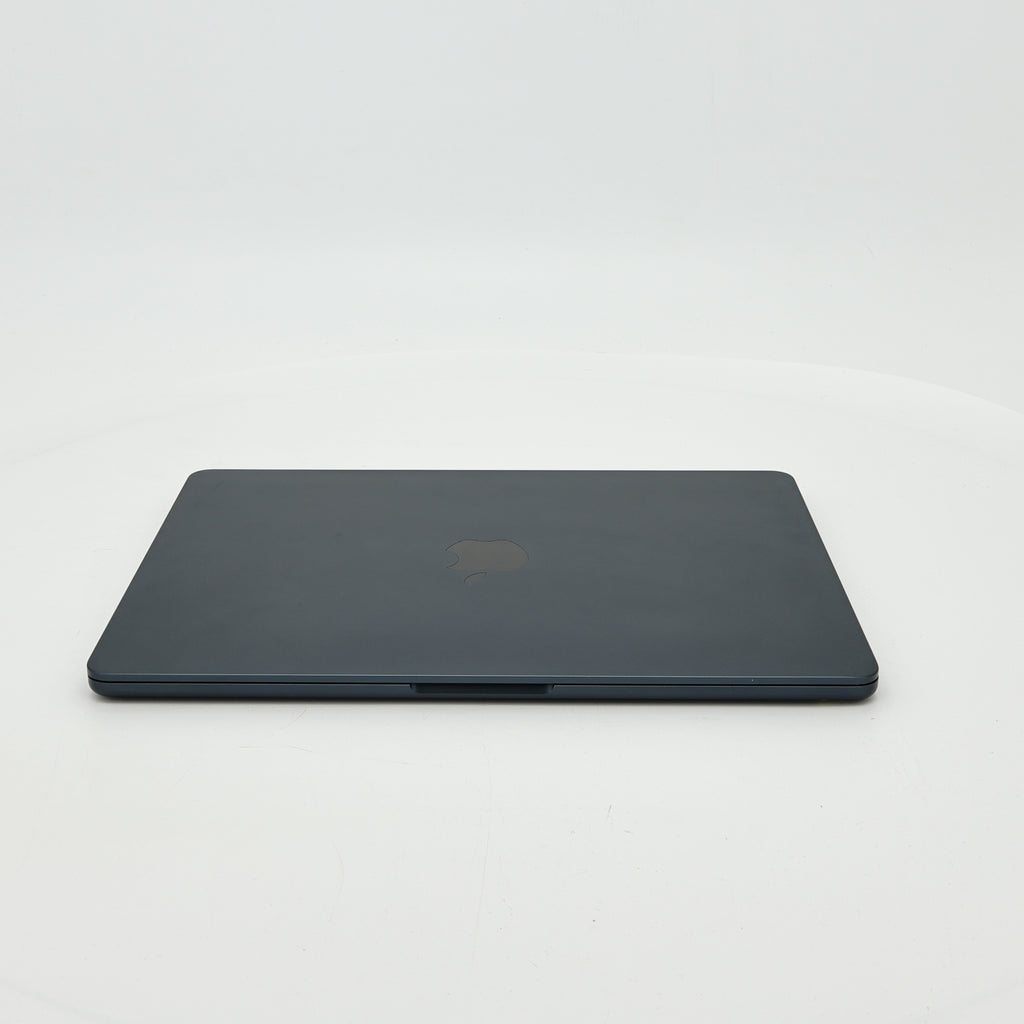95新 Apple MacBook Air 24年 13寸 M3（8+8核） 8G RAM 256G SSD 午夜色