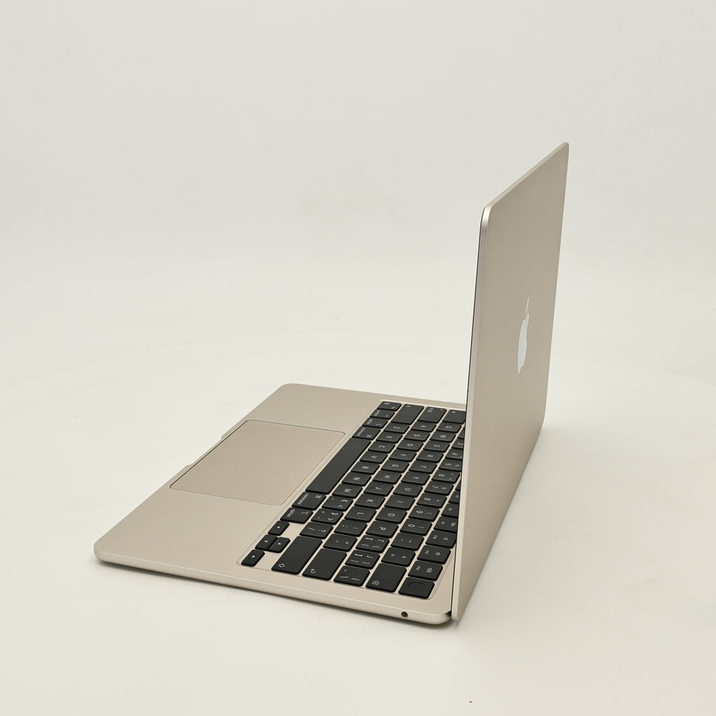 95新 Apple MacBook Air 24年 13寸 M3（8+8核） 8G RAM 256G SSD 星光色