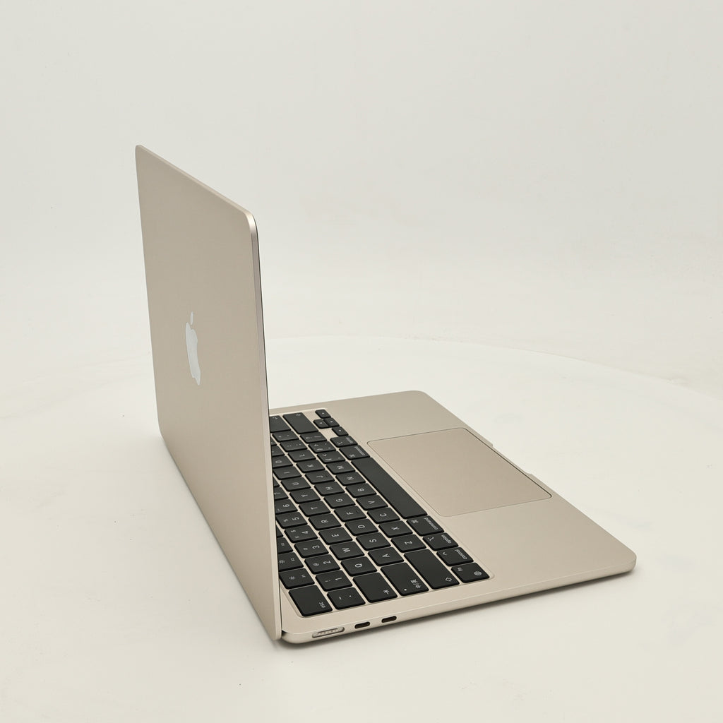 95新 Apple MacBook Air 24年 13寸 M3（8+8核） 8G RAM 256G SSD 星光色