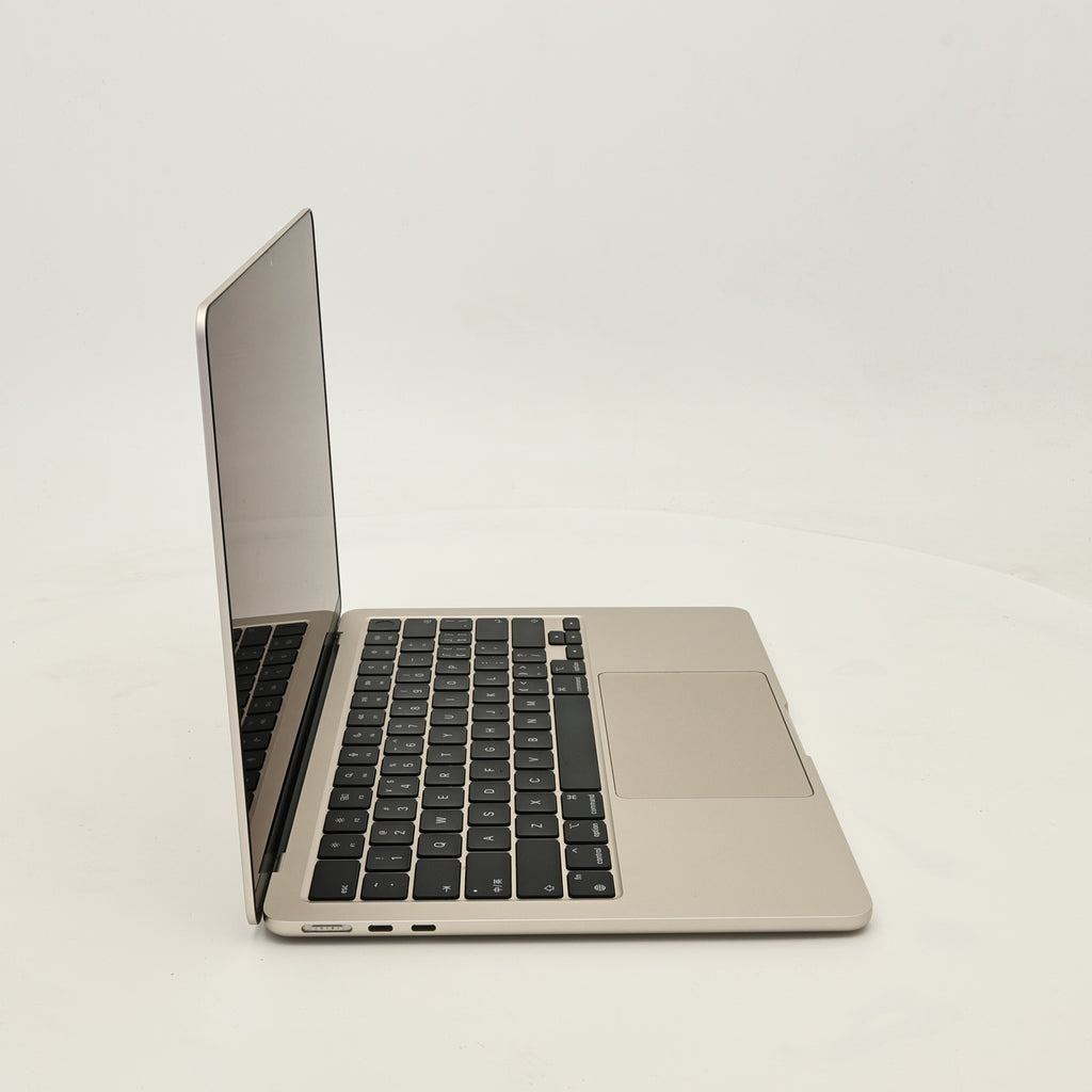 95新 Apple MacBook Air 24年 13寸 M3（8+8核） 8G RAM 256G SSD 星光色