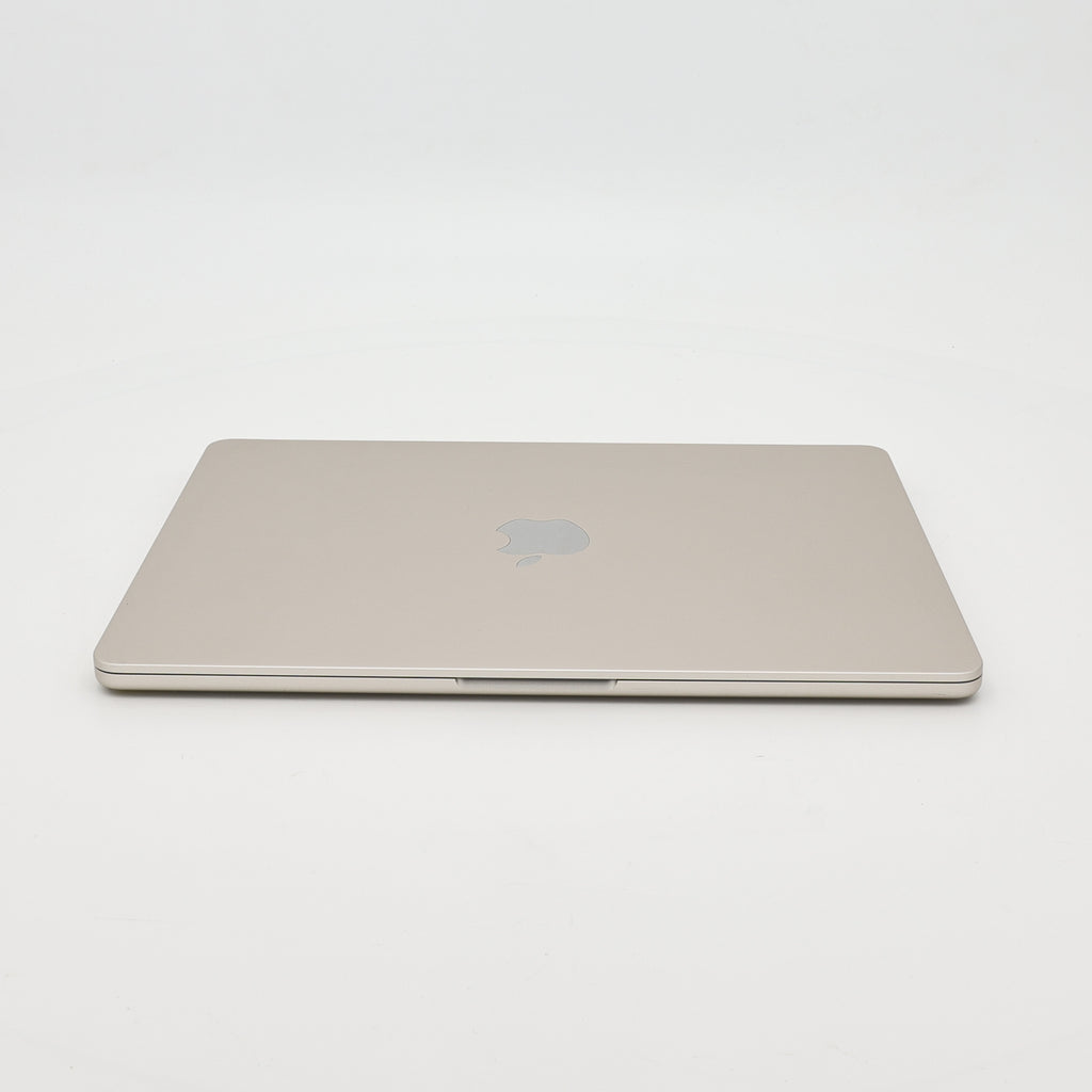 95新 Apple MacBook Air 24年 13寸 M3（8+8核） 8G RAM 256G SSD 星光色