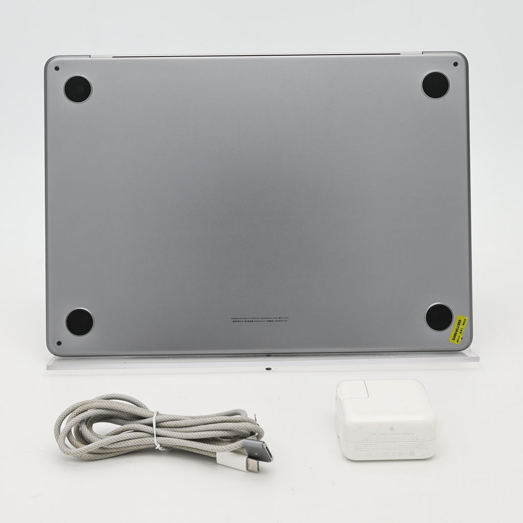 95新 Apple MacBook Air 24年 13寸 M3（8+8核） 8G RAM 256G SSD 深空灰色