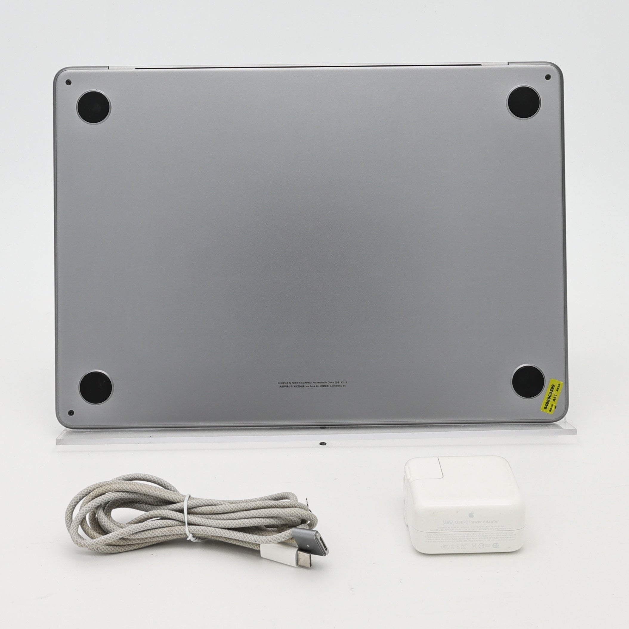 95新 Apple MacBook Air 24年 13寸 M3（8+8核） 8G RAM 256G SSD 深空灰色