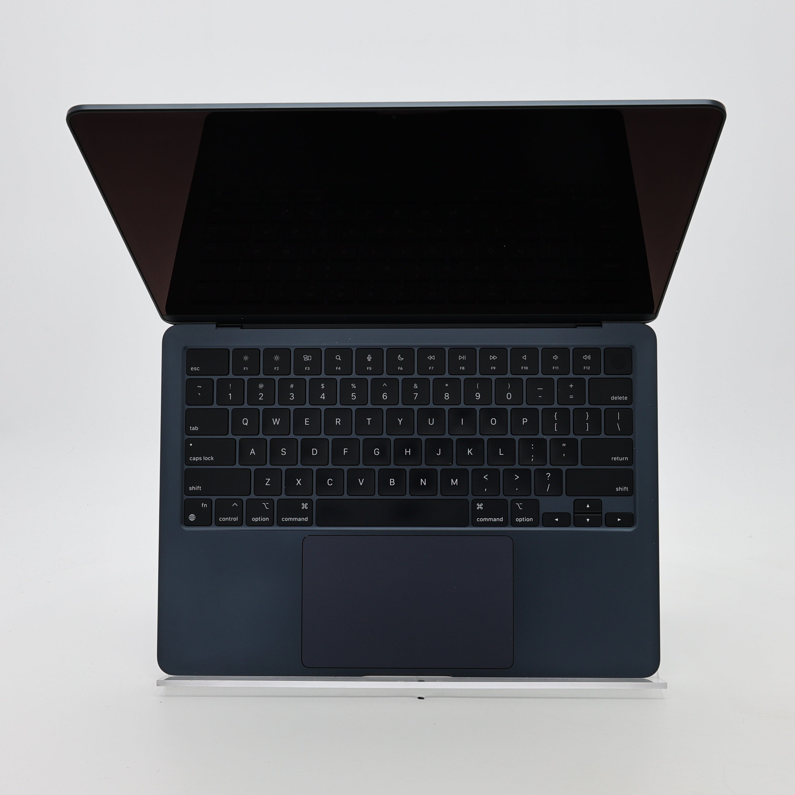 95新 Apple MacBook Air 24年 13寸 M3（8+8核） 8G RAM 256G SSD 午夜色