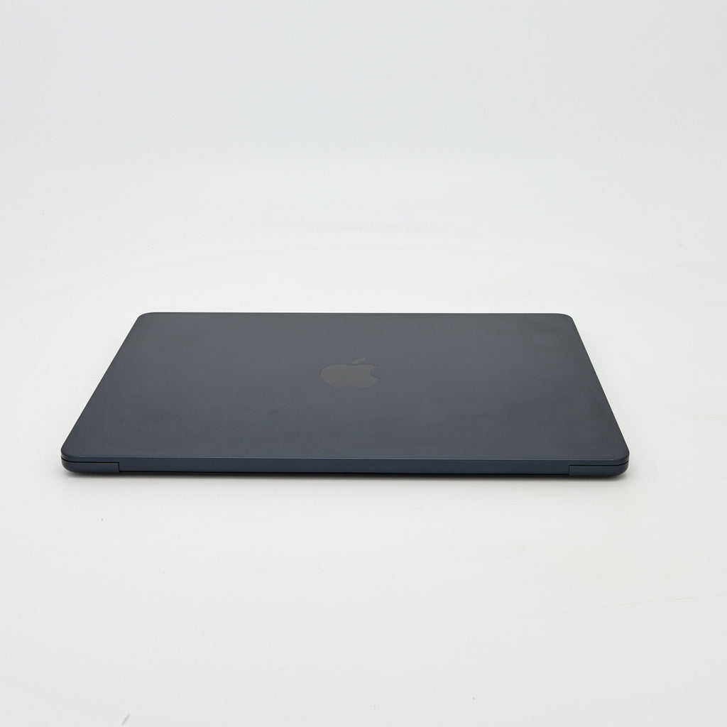 95新 Apple MacBook Air 24年 13寸 M3（8+8核） 8G RAM 256G SSD 午夜色