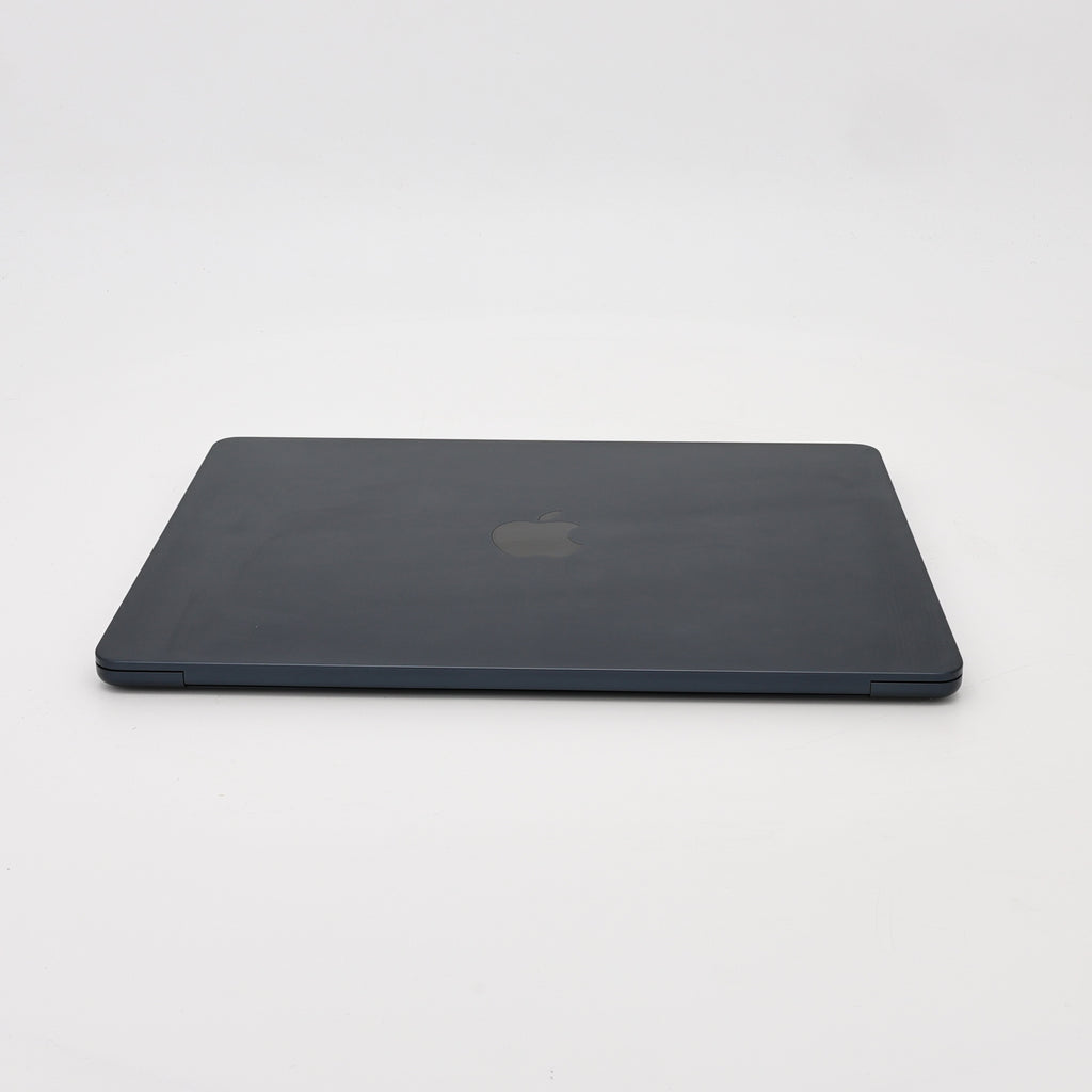 95新 Apple MacBook Air 24年 13寸 M3（8+8核） 8G RAM 256G SSD 午夜色