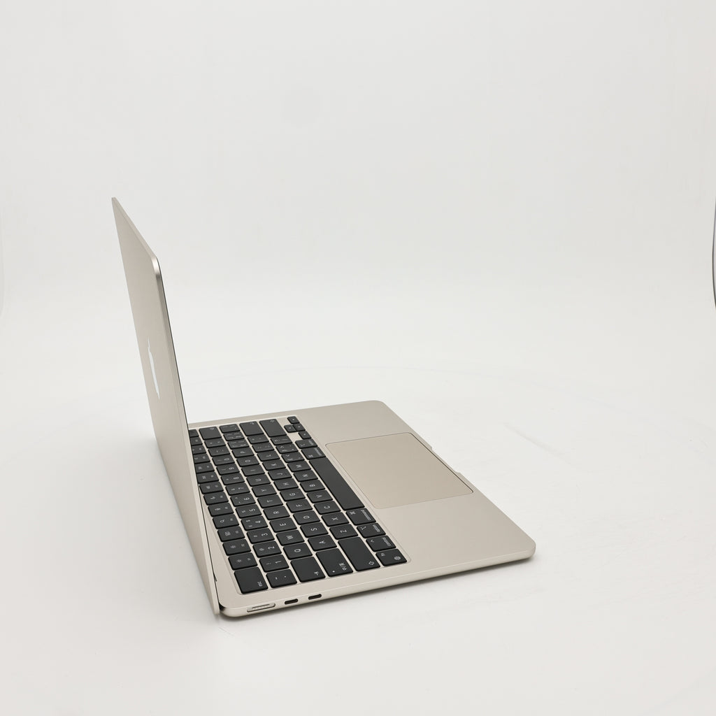 99新 Apple MacBook Air 22年 13寸 M2（8+8核） 16G RAM 256G SSD 星光色