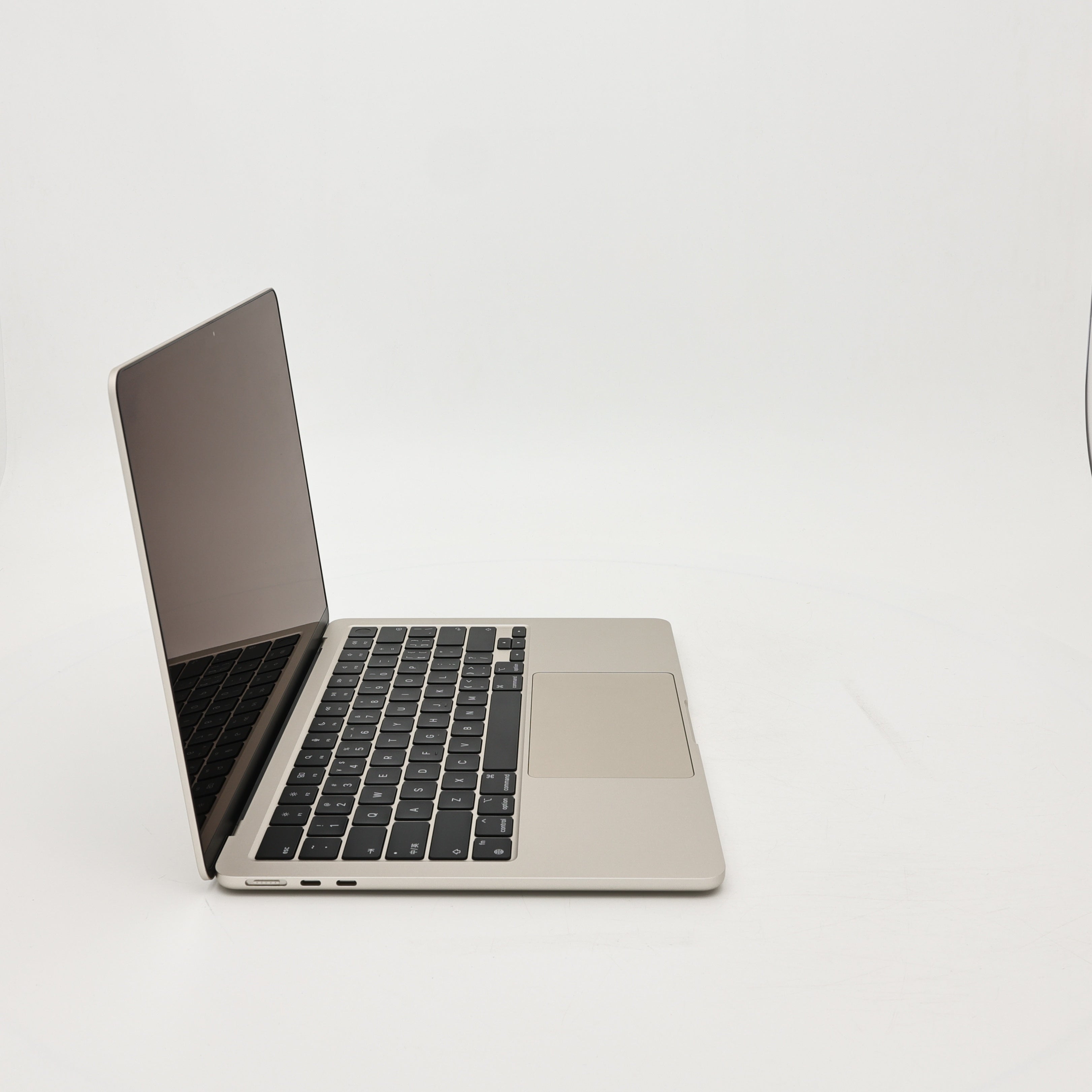 99新 Apple MacBook Air 22年 13寸 M2（8+8核） 16G RAM 256G SSD 星光色