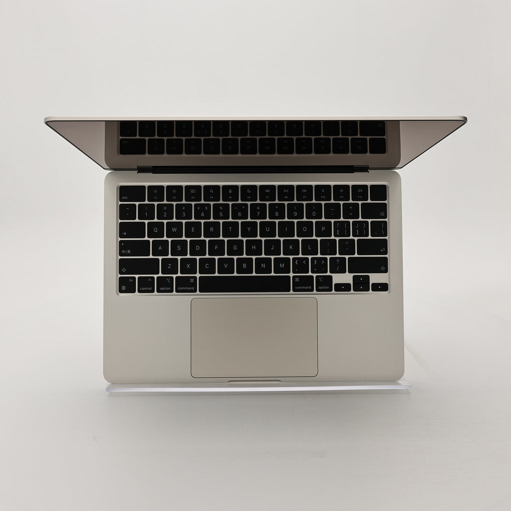 99新 Apple MacBook Air 22年 13寸 M2（8+8核） 16G RAM 256G SSD 星光色
