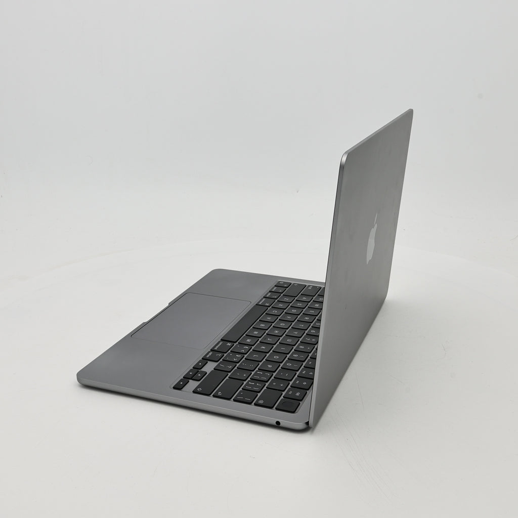 95新 Apple MacBook Air 24年 13寸 M3（8+8核） 8G RAM 256G SSD 深空灰色