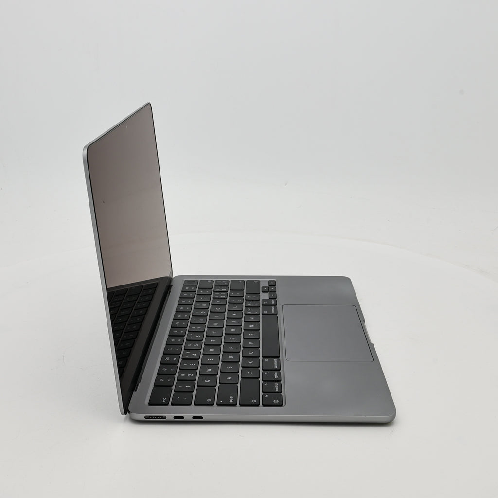 95新 Apple MacBook Air 24年 13寸 M3（8+8核） 8G RAM 256G SSD 深空灰色