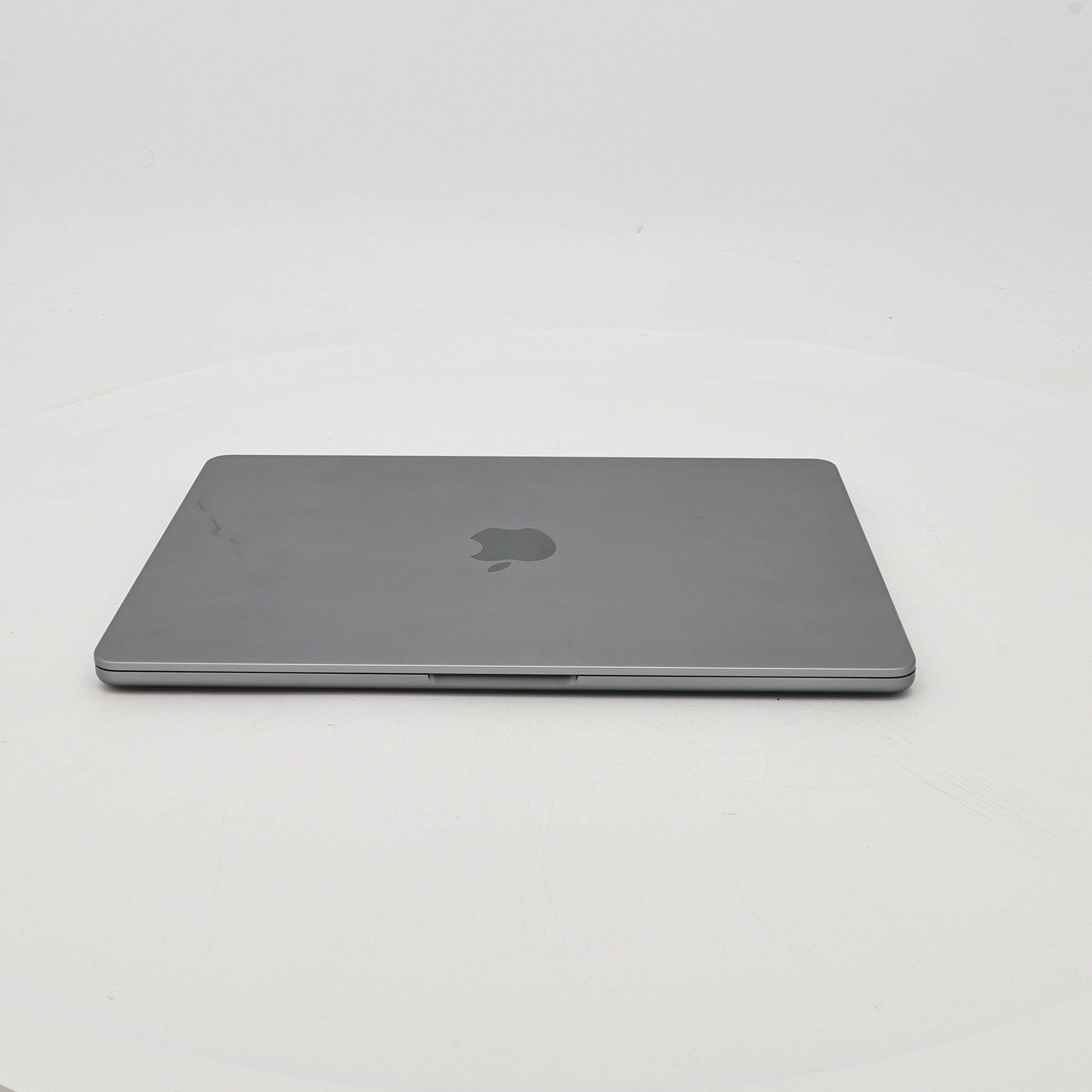 95新 Apple MacBook Air 24年 13寸 M3（8+8核） 8G RAM 256G SSD 深空灰色
