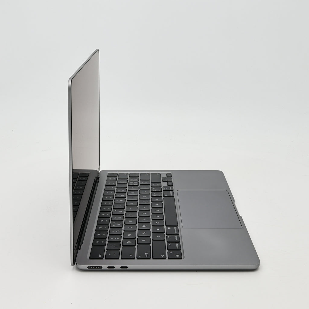 95新 Apple MacBook Air 24年 13寸 M3（8+8核） 8G RAM 256G SSD 深空灰色