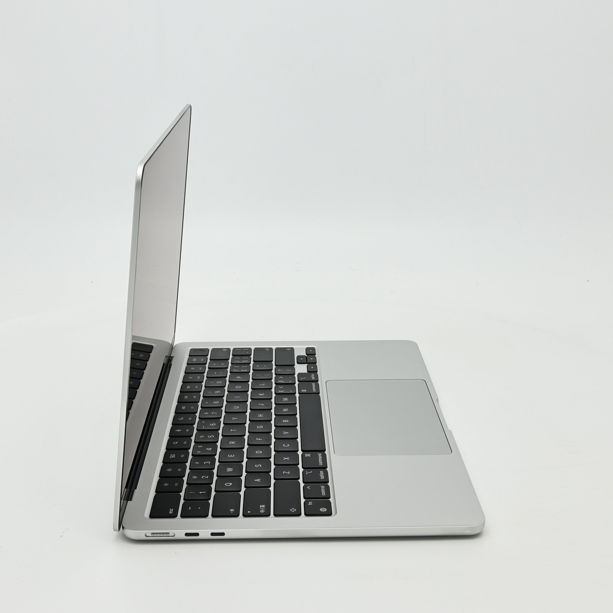 95新 Apple MacBook Air 24年 13寸 M3（8+8核） 8G RAM 256G SSD 銀色