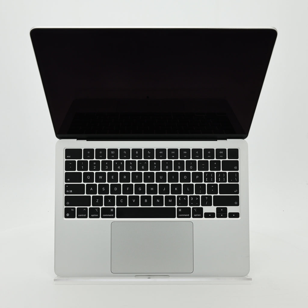 95新 Apple MacBook Air 24年 13寸 M3（8+8核） 8G RAM 256G SSD 銀色