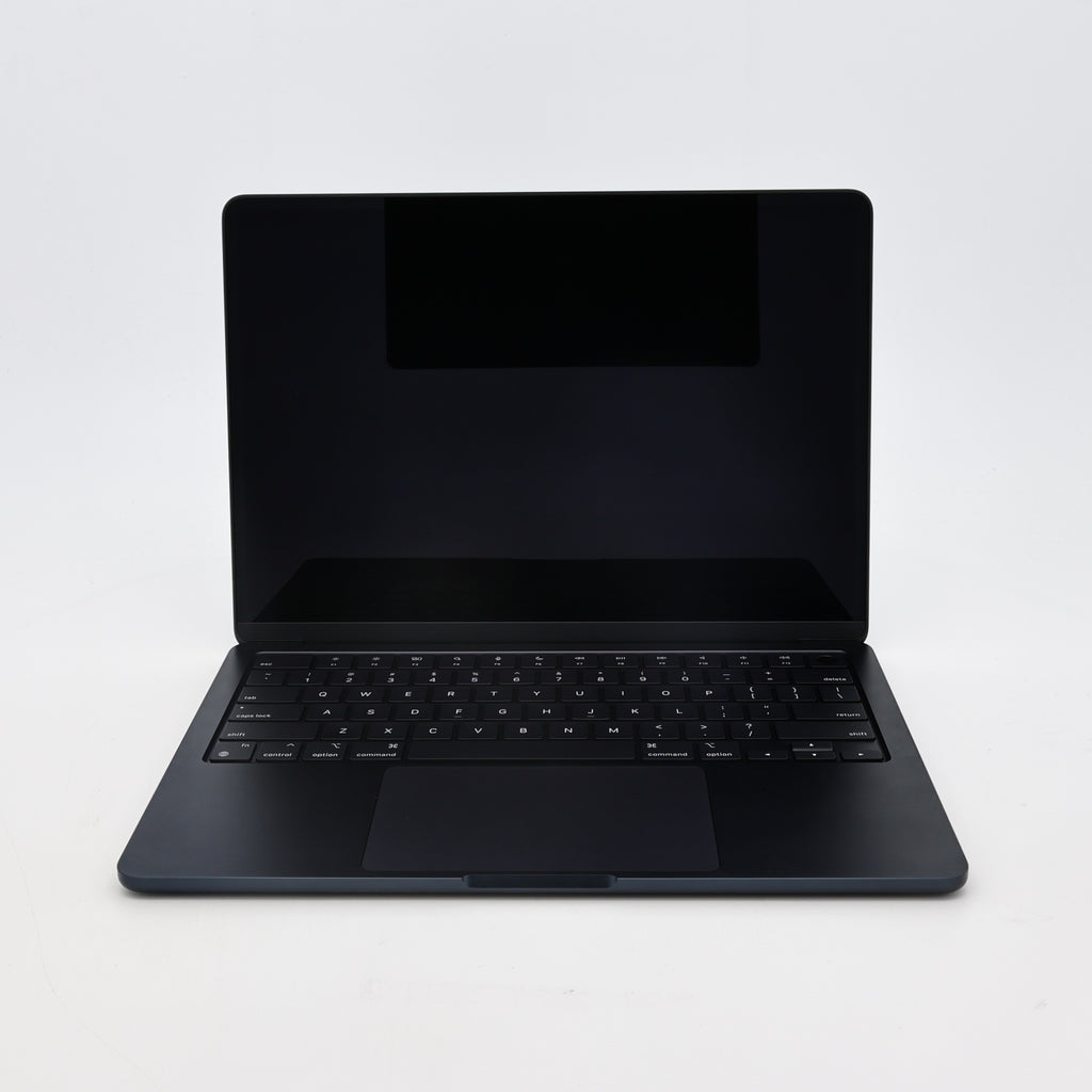 95新 Apple MacBook Air 24年 13寸 M3（8+8核） 8G RAM 256G SSD 午夜色