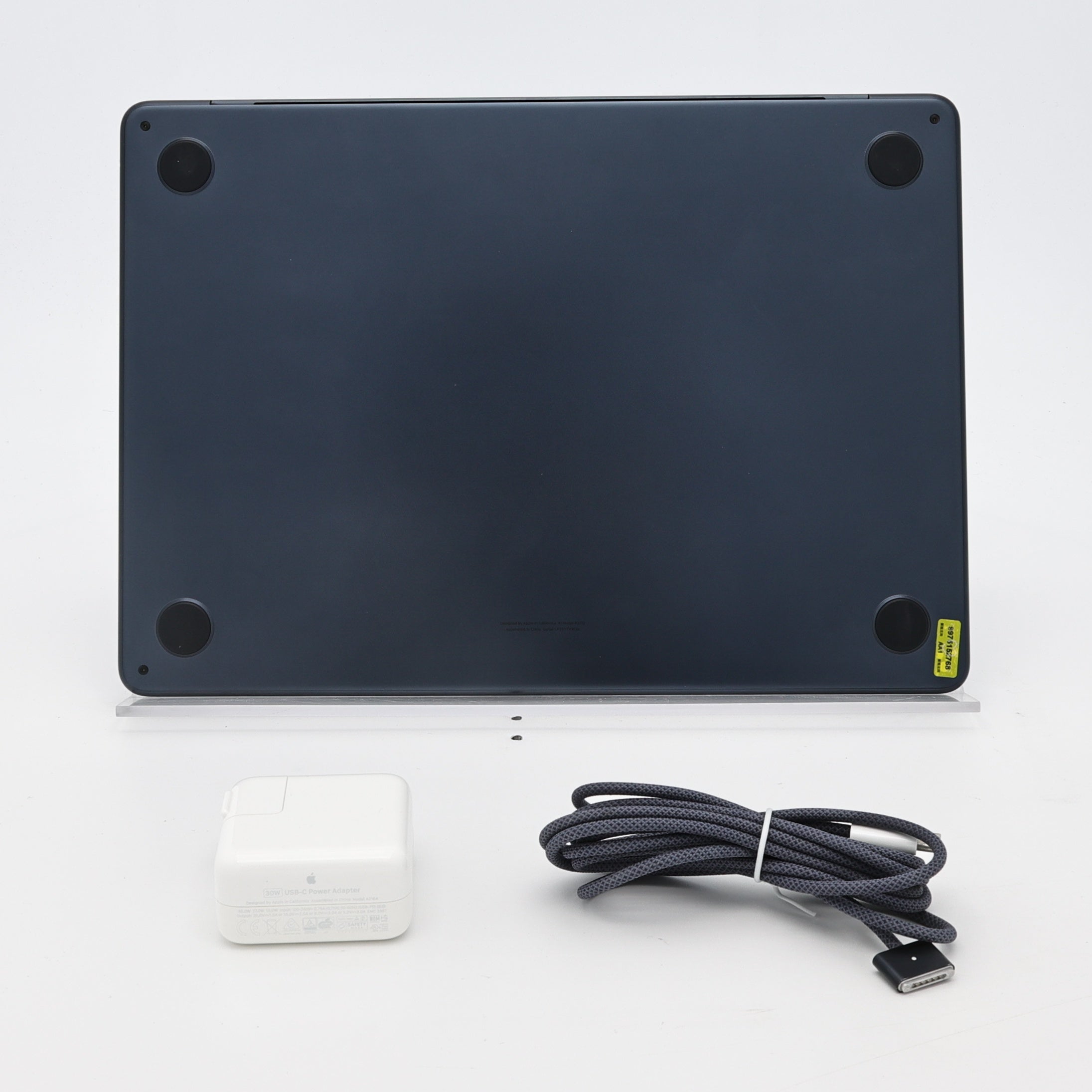 95新 Apple MacBook Air 24年 13寸 M3（8+8核） 8G RAM 256G SSD 午夜色