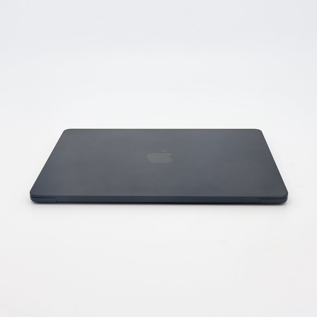 95新 Apple MacBook Air 24年 13寸 M3（8+8核） 8G RAM 256G SSD 午夜色