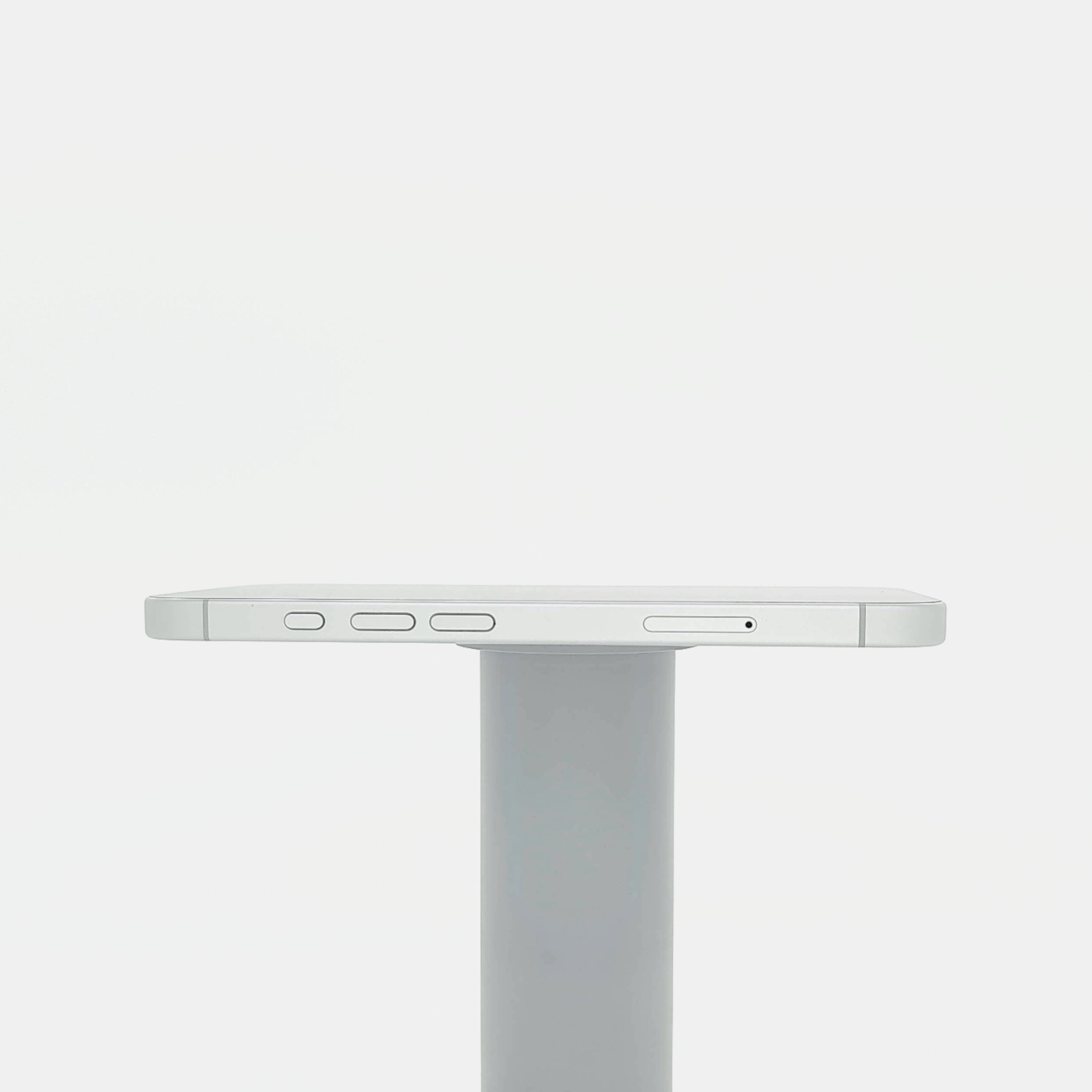 95新 Apple iPhone 16 128G 白色 中國大陸版