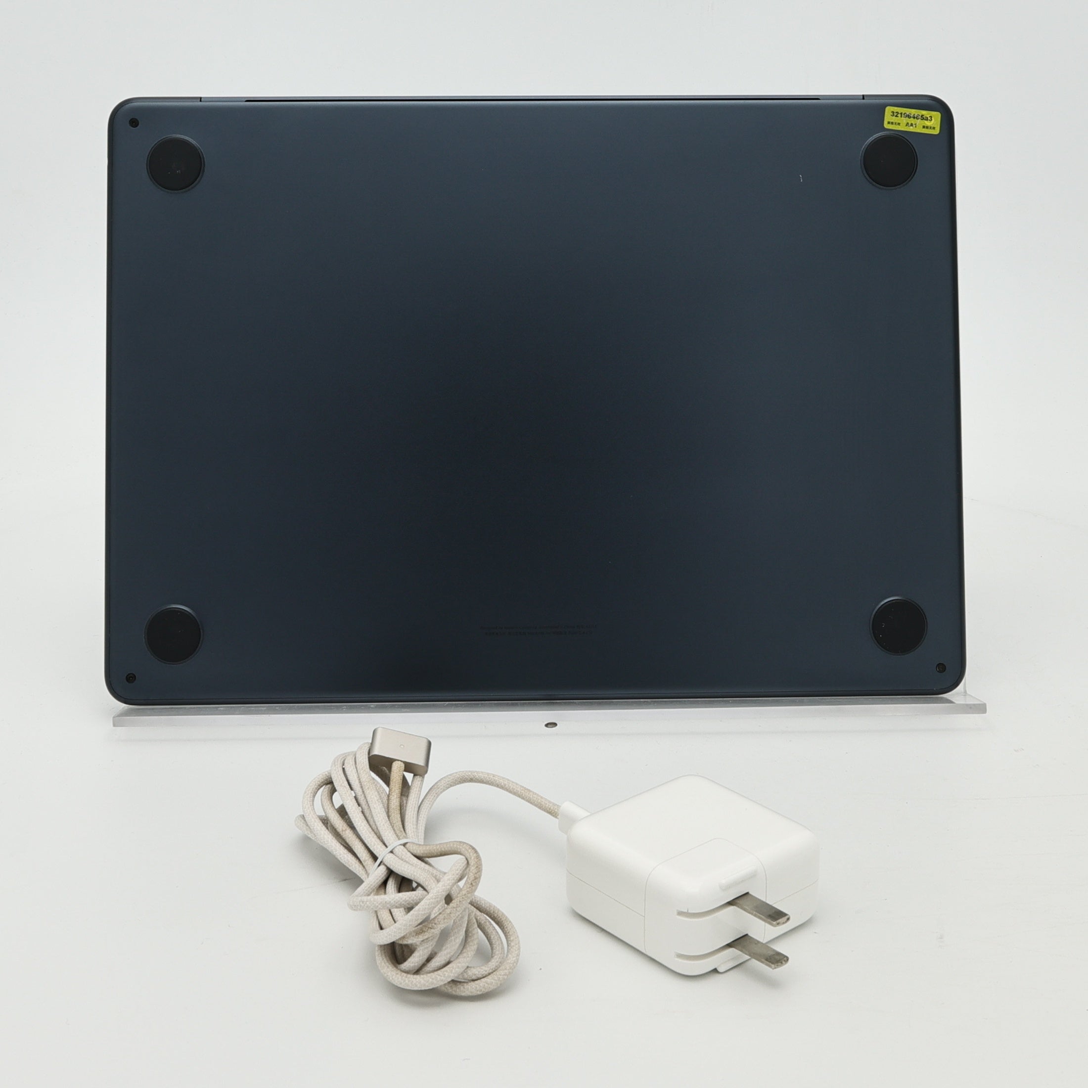 95新 Apple MacBook Air 24年 13寸 M3（8+8核） 8G RAM 256G SSD 午夜色