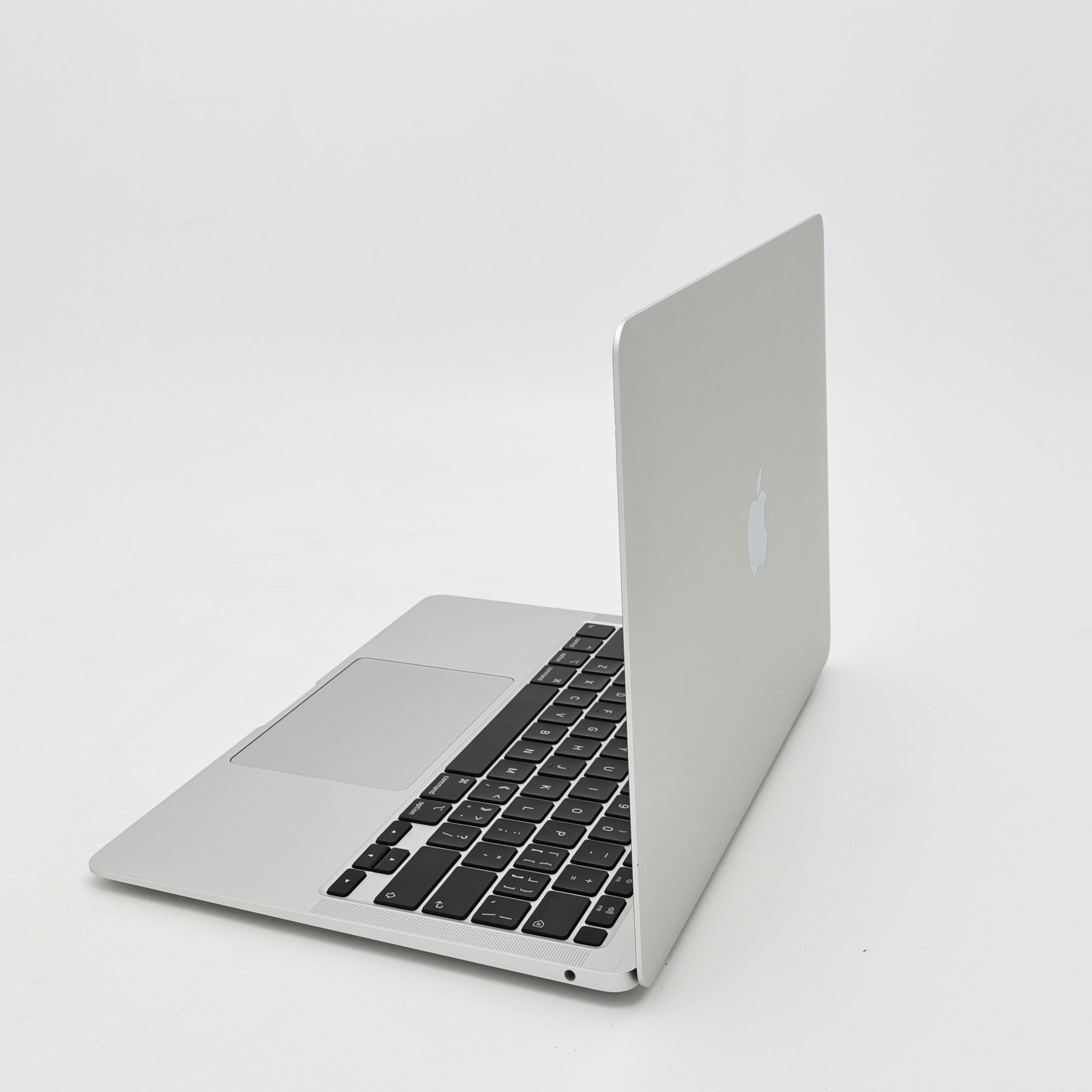 95新 Apple MacBook Air 20年 13寸 i3 1.1G 8G RAM 256G SSD 銀色