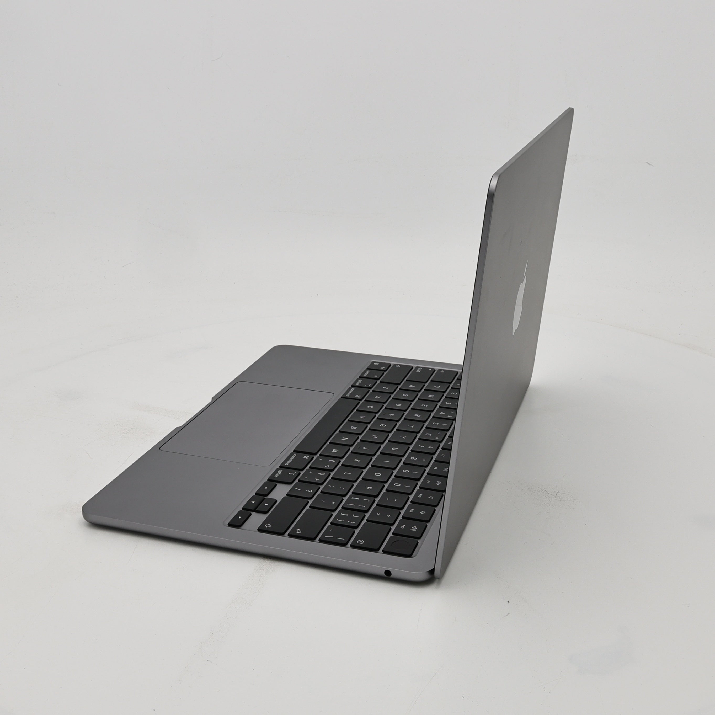 99新 Apple MacBook Air 24年 13寸 M3（8+8核） 8G RAM 256G SSD 深空灰色