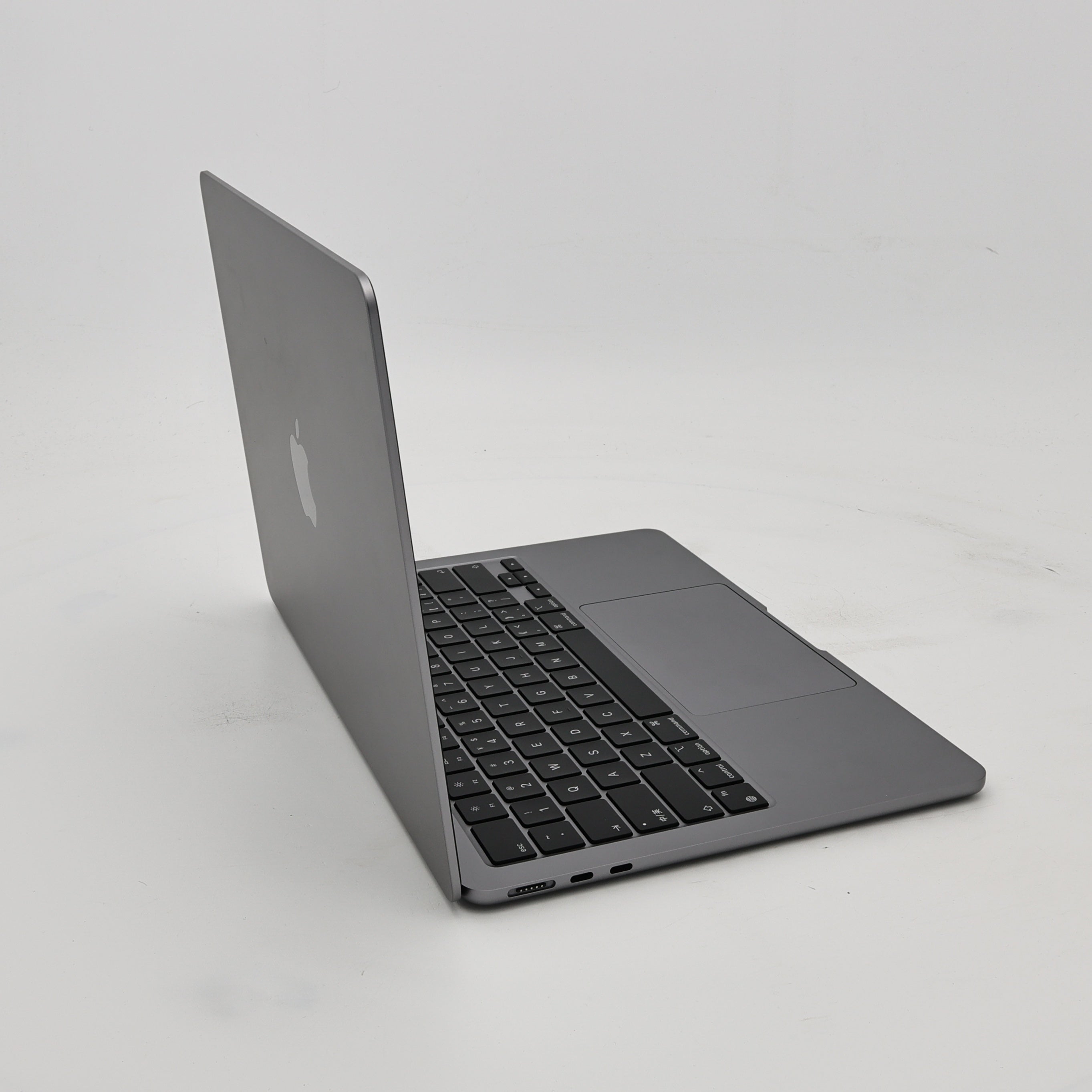 99新 Apple MacBook Air 24年 13寸 M3（8+8核） 8G RAM 256G SSD 深空灰色