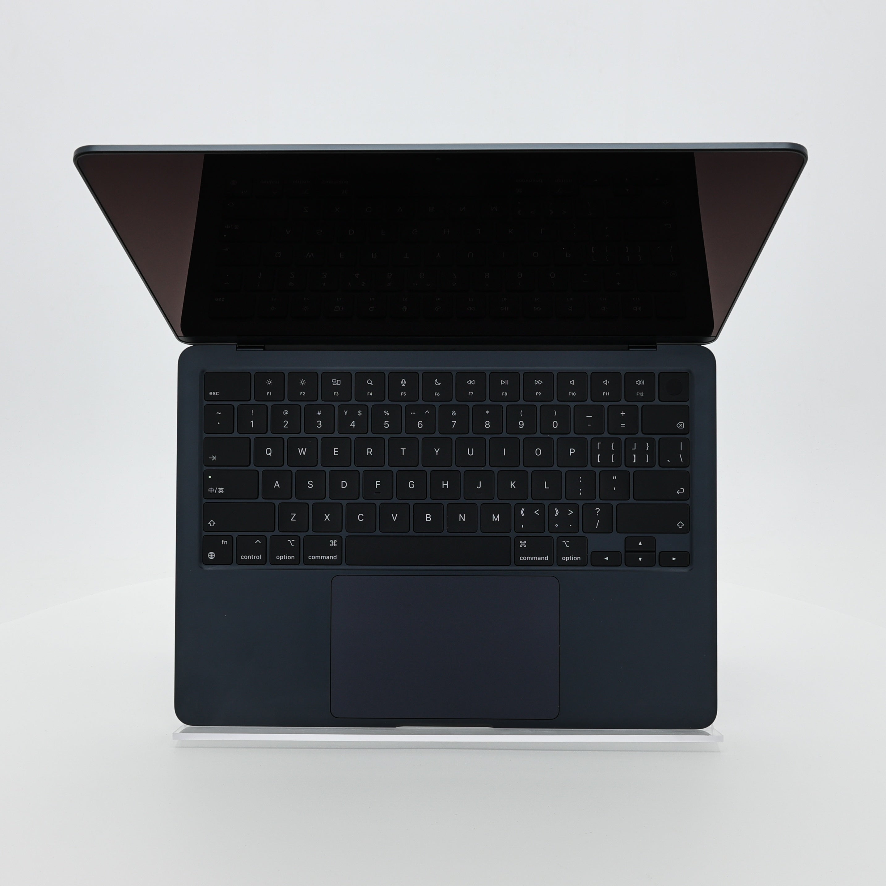 95新 Apple MacBook Air 22年 13寸 M2（8+8核） 8G RAM 256G SSD 午夜色