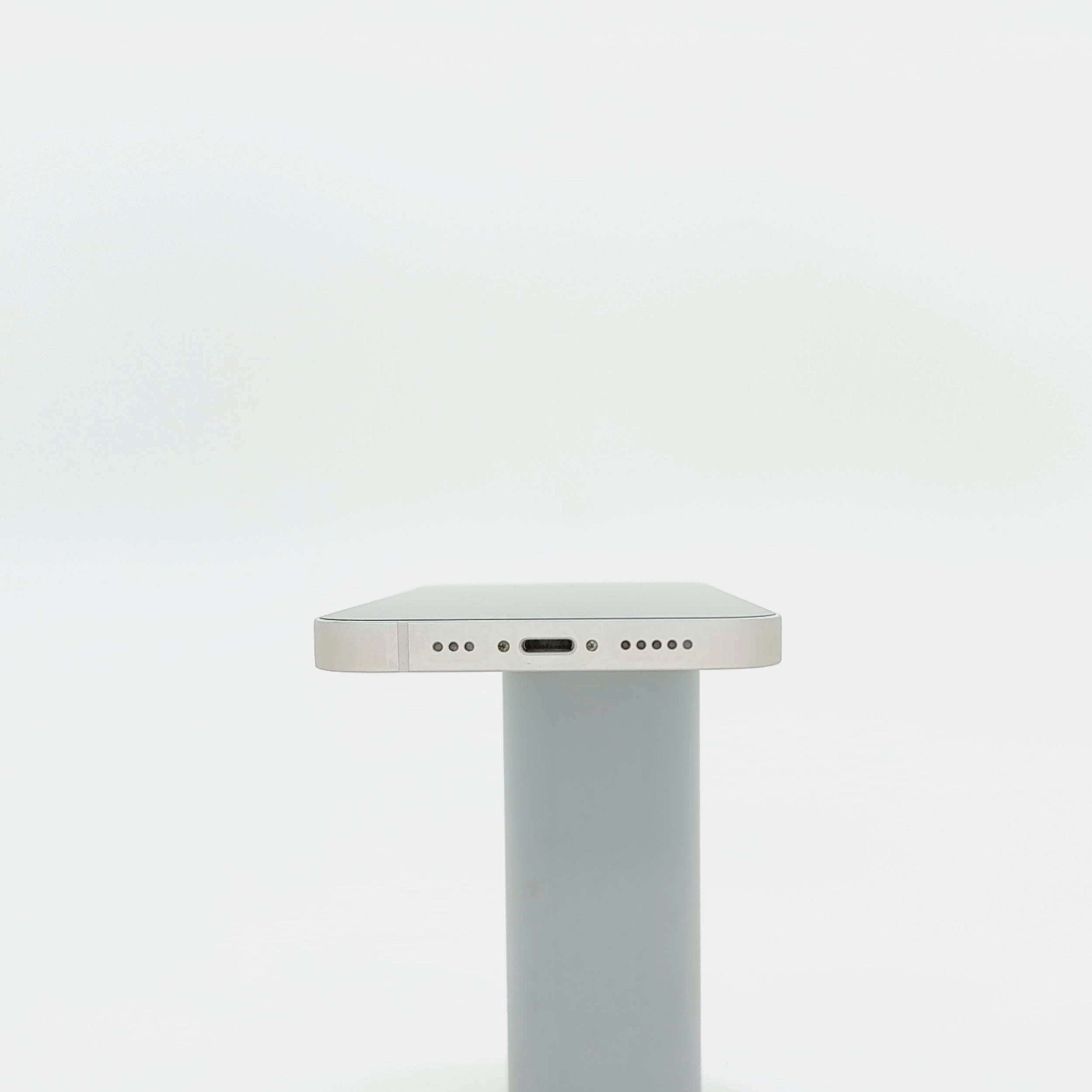 95新 Apple iPhone 13 128G 星光色 中國大陸版