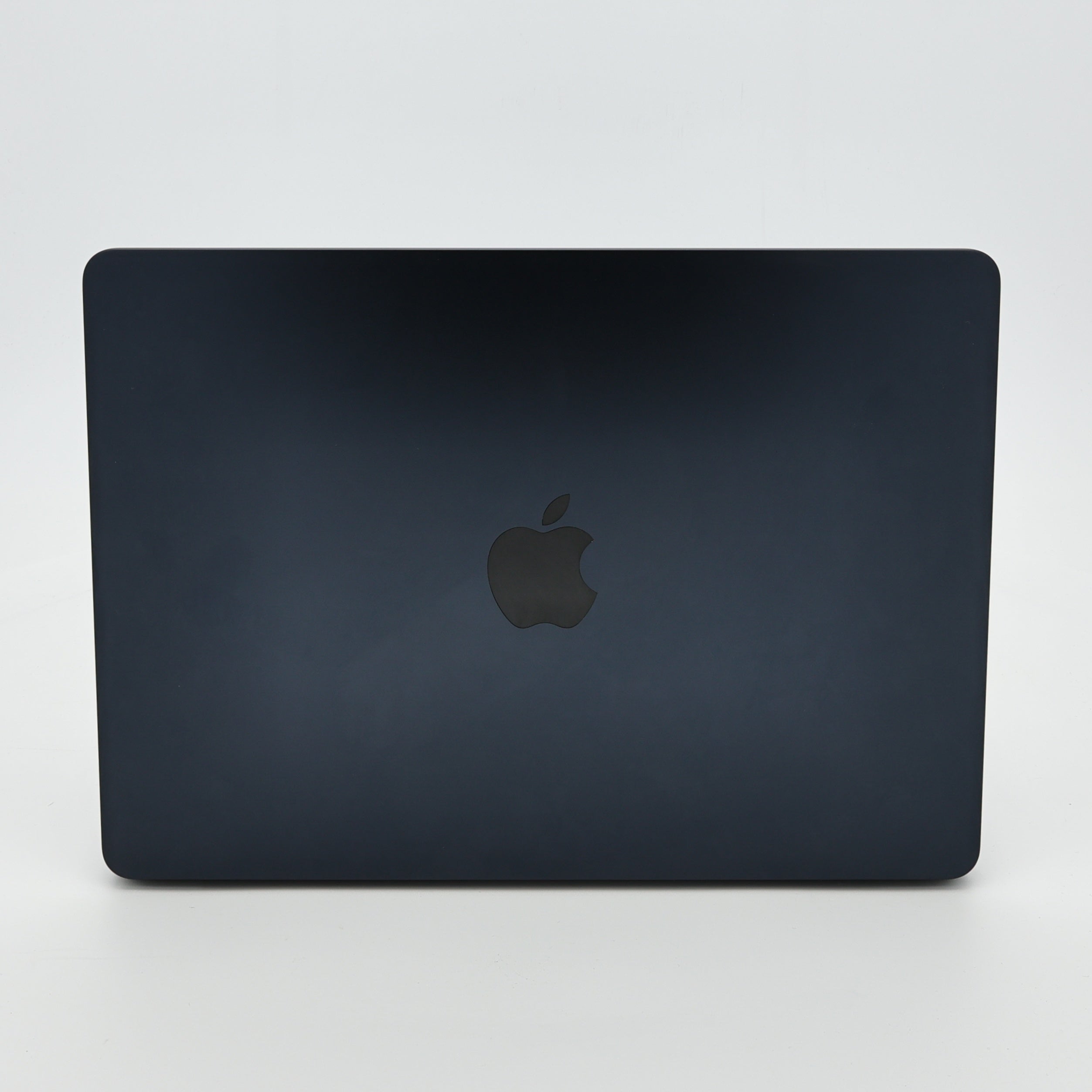 99新 Apple MacBook Air 22年 13寸 M2（8+8核） 16G RAM 256G SSD 午夜色