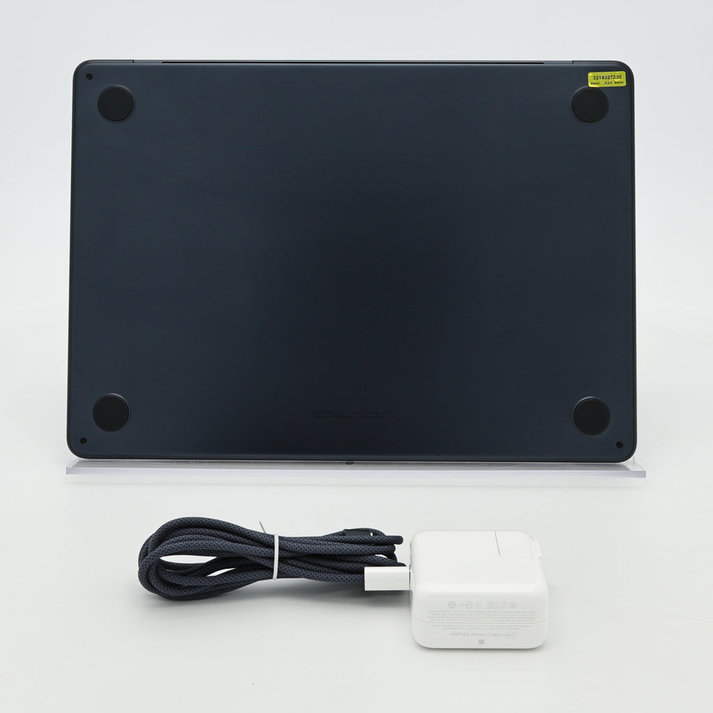 99新 Apple MacBook Air 22年 13寸 M2（8+8核） 16G RAM 256G SSD 午夜色