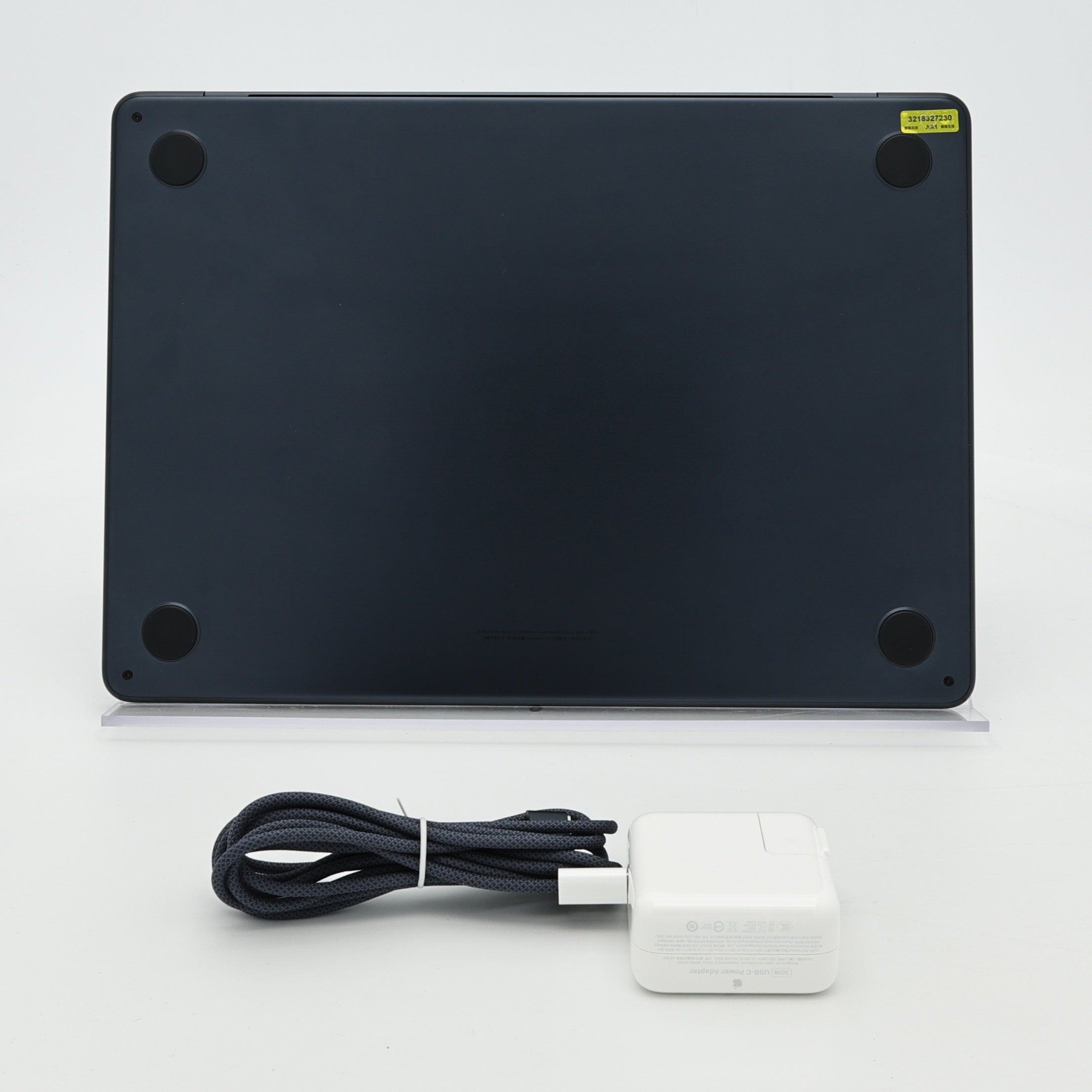 99新 Apple MacBook Air 22年 13寸 M2（8+8核） 16G RAM 256G SSD 午夜色