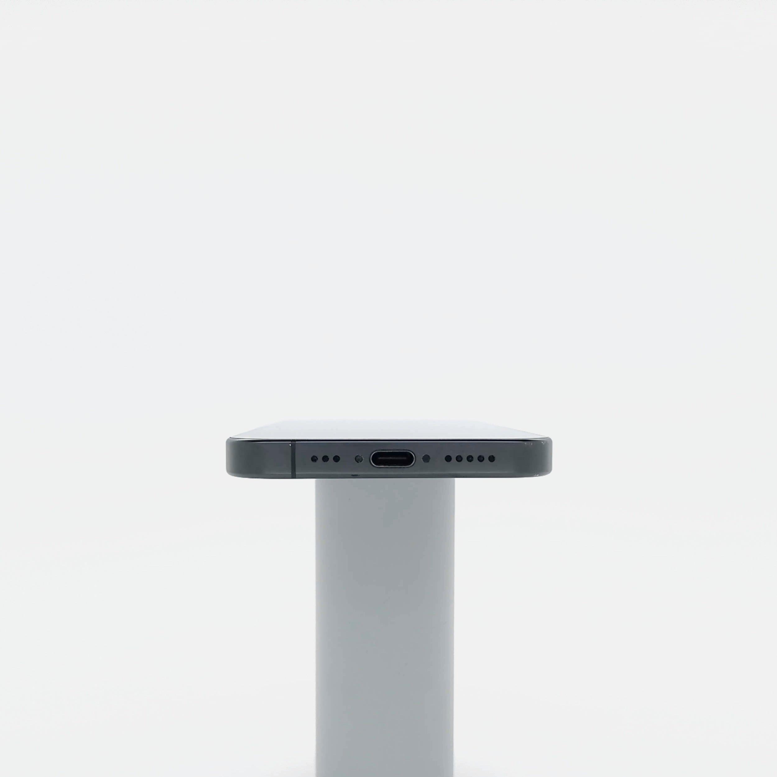 95新 Apple iPhone 16 Pro 128G 黑色鈦金屬 中國大陸版