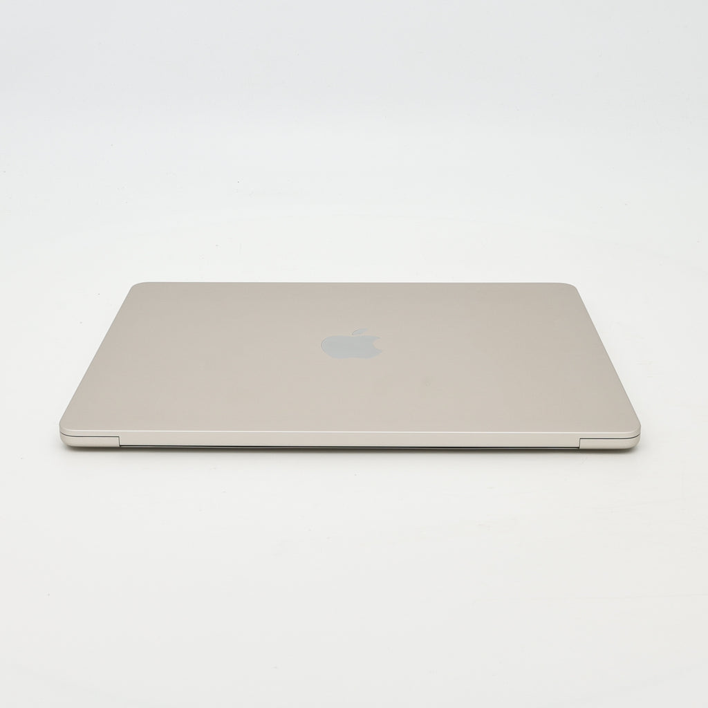 95新 Apple MacBook Air 22年 13寸 M2（8+8核） 16G RAM 256G SSD 星光色