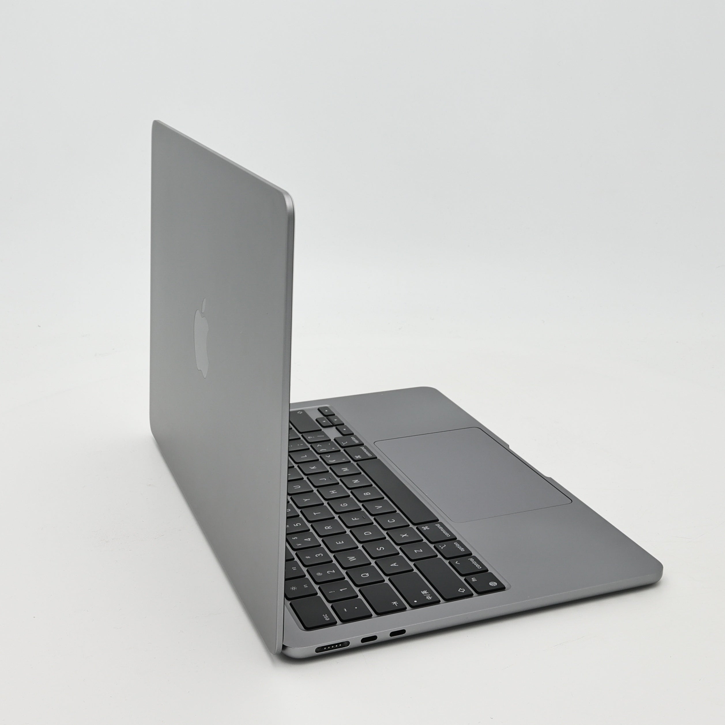 95新 Apple MacBook Air 24年 13寸 M3（8+8核） 8G RAM 256G SSD 深空灰色