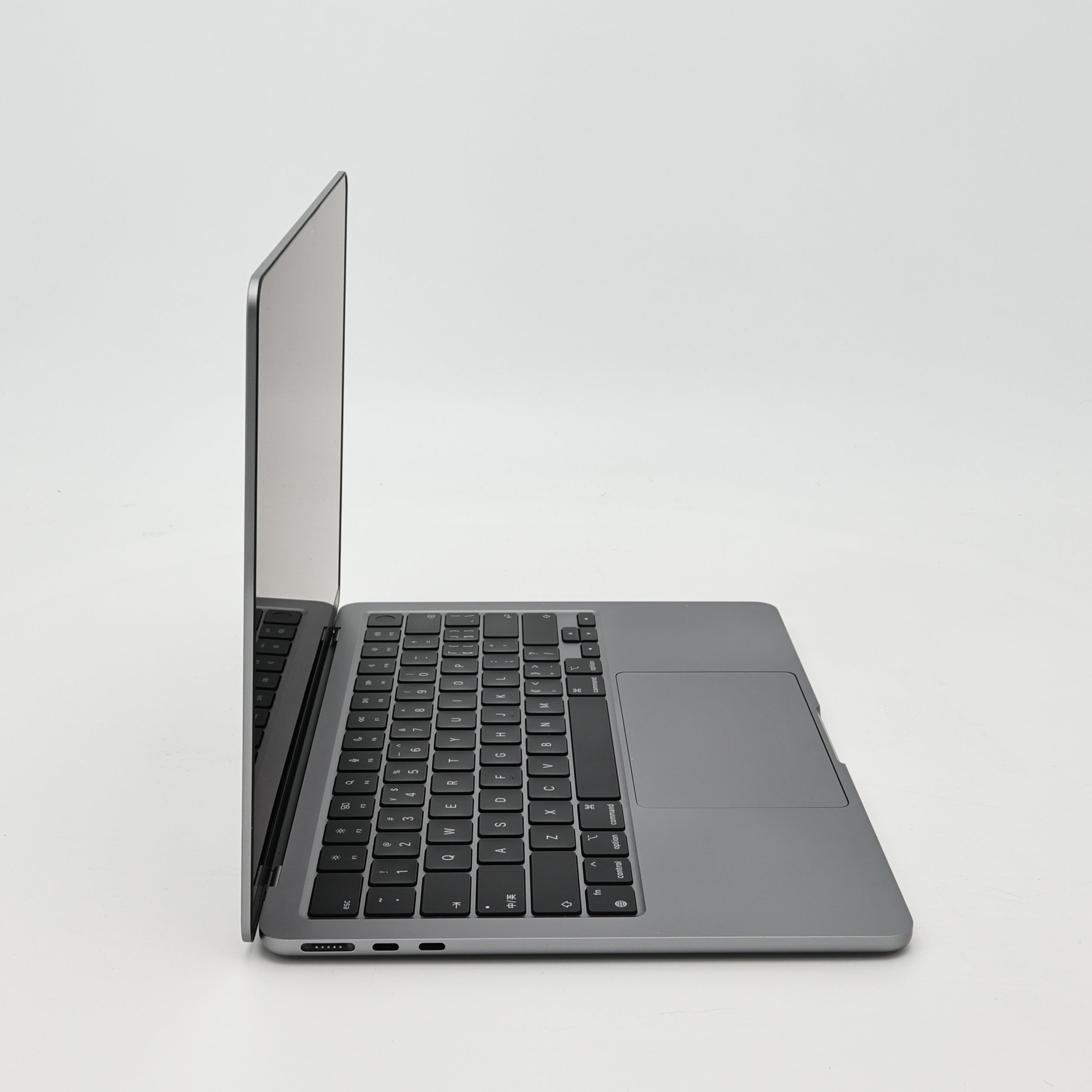 95新 Apple MacBook Air 24年 13寸 M3（8+8核） 8G RAM 256G SSD 深空灰色
