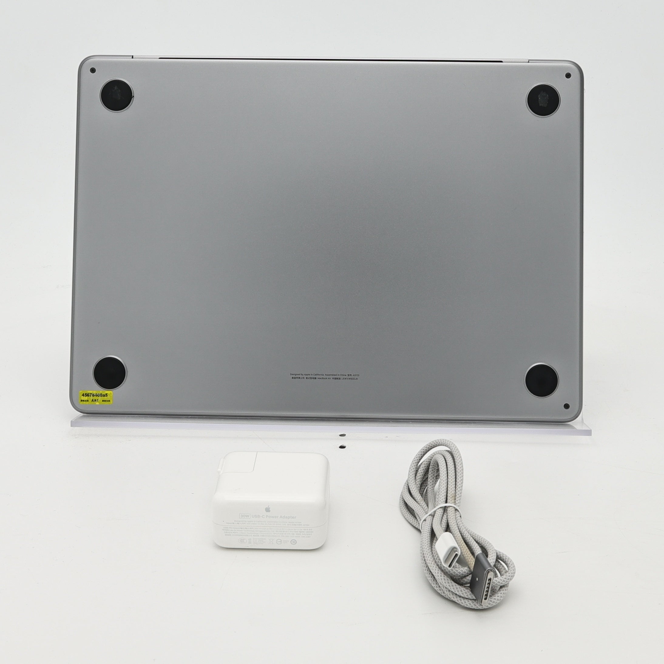 95新 Apple MacBook Air 24年 13寸 M3（8+8核） 8G RAM 256G SSD 深空灰色