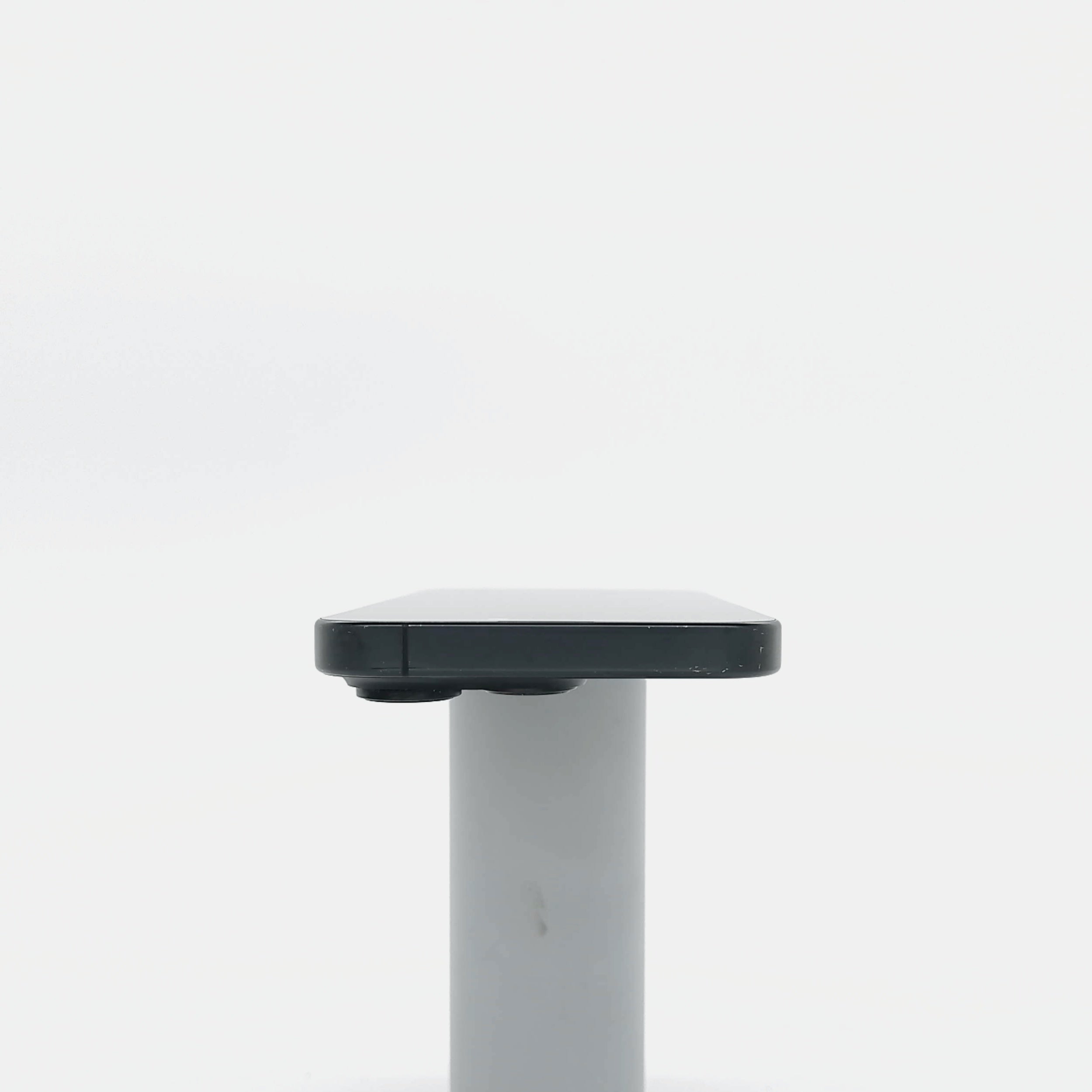 95新 Apple iPhone 16 Pro 128G 黑色鈦金屬 中國大陸版