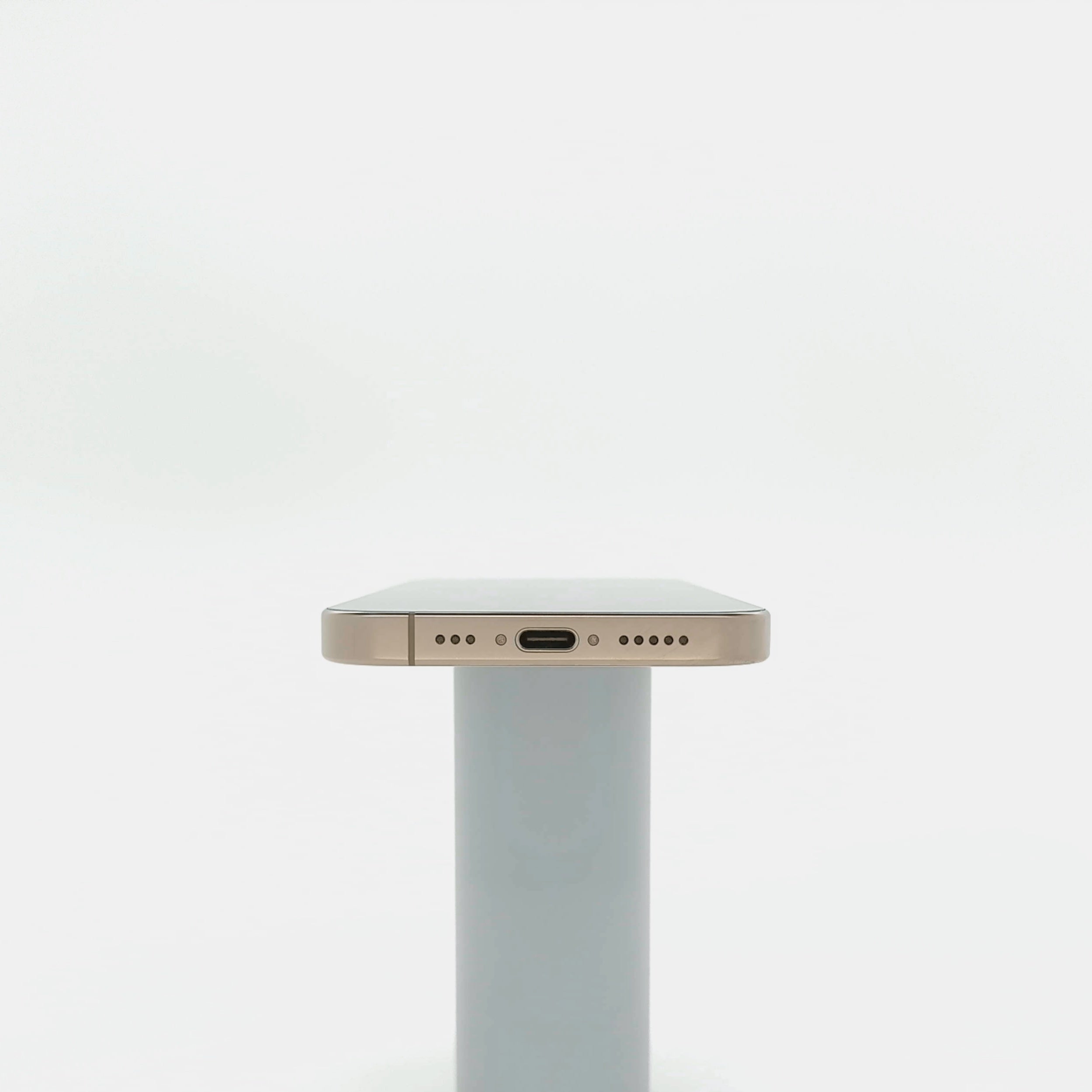 95新 Apple iPhone 16 Pro 128G 沙漠色鈦金屬 中國大陸版