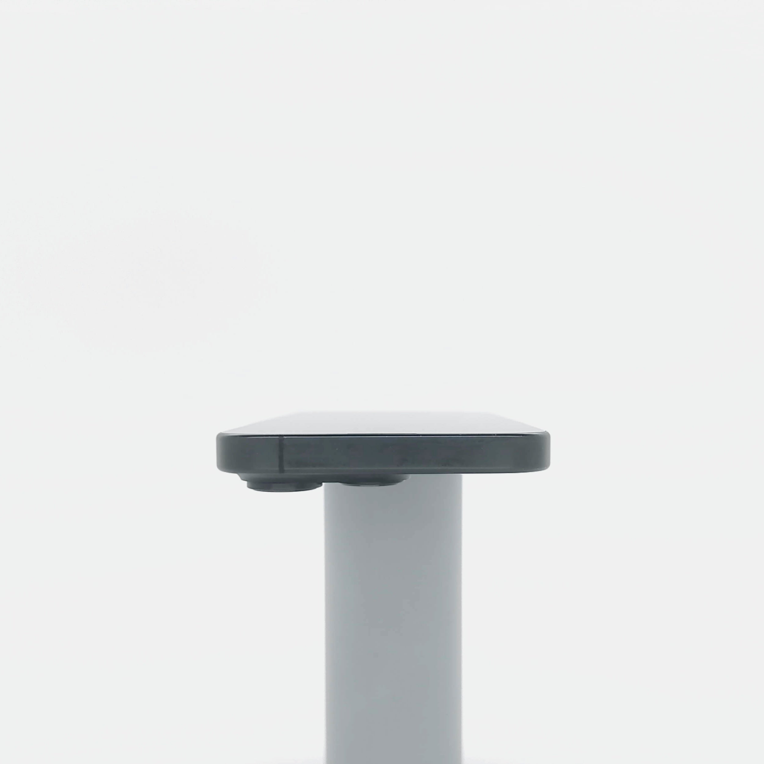 95新 Apple iPhone 16 Pro 128G 黑色鈦金屬 中國大陸版
