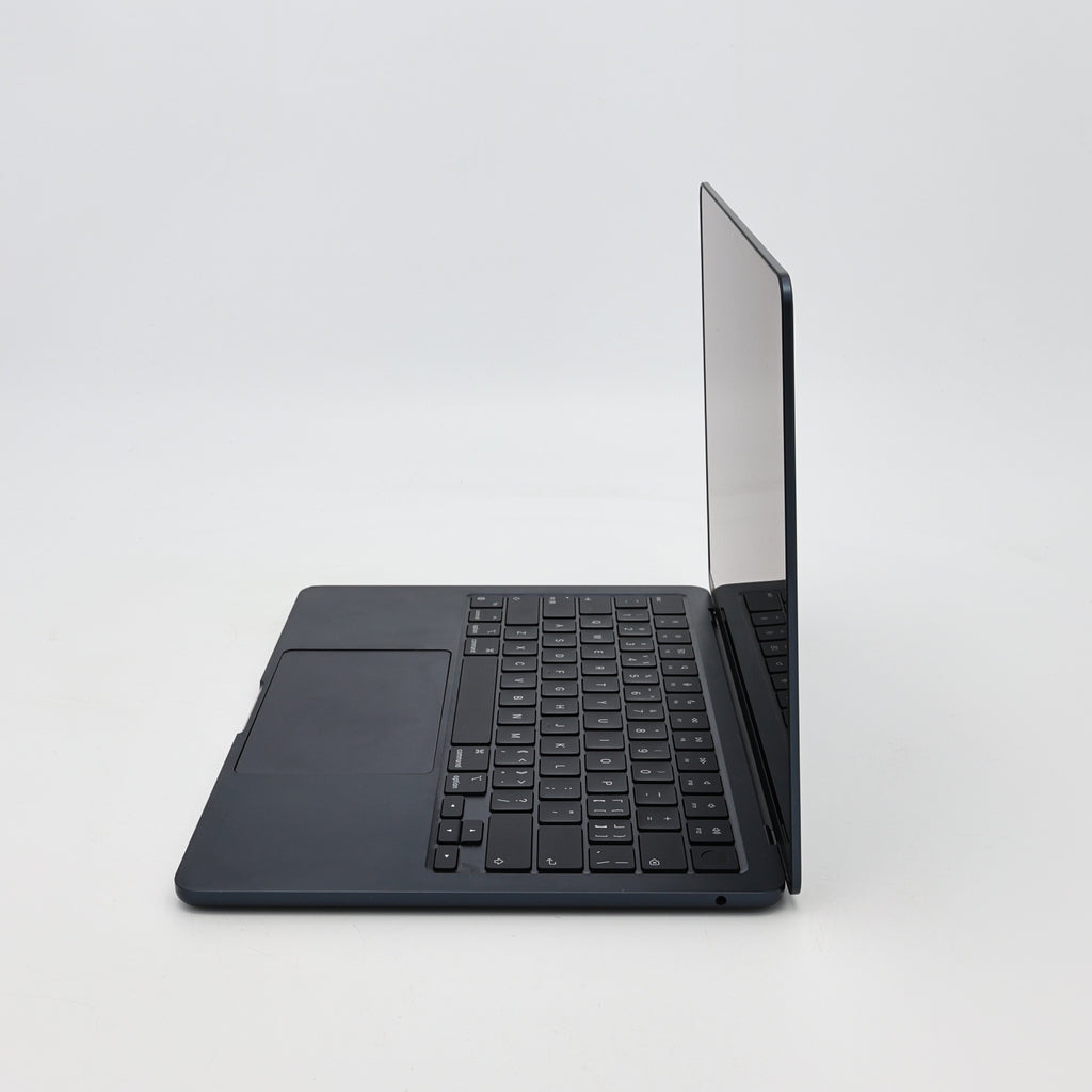 95新 Apple MacBook Air 24年 13寸 M3（8+8核） 8G RAM 256G SSD 午夜色
