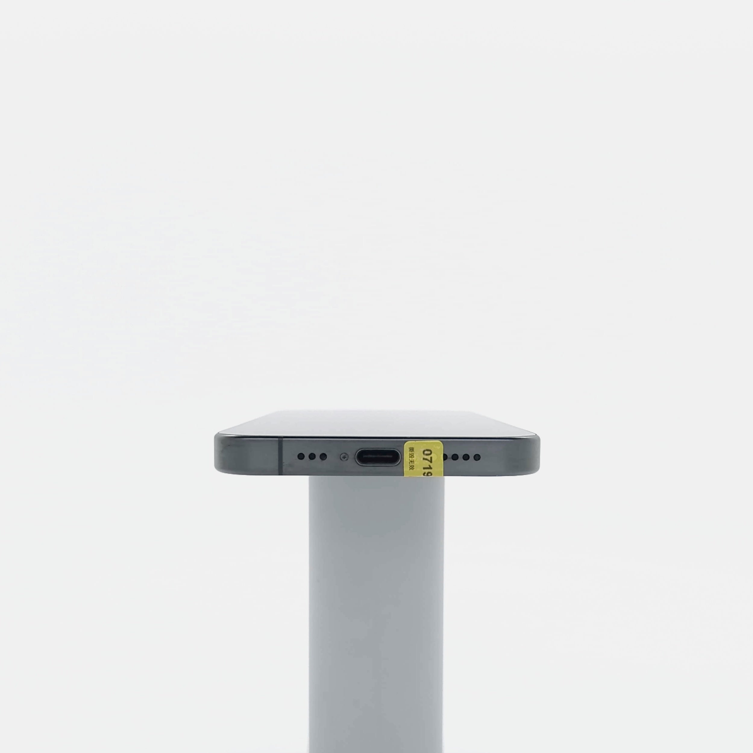95新 Apple iPhone 15 Pro 128G 黑色鈦金屬 中國大陸版