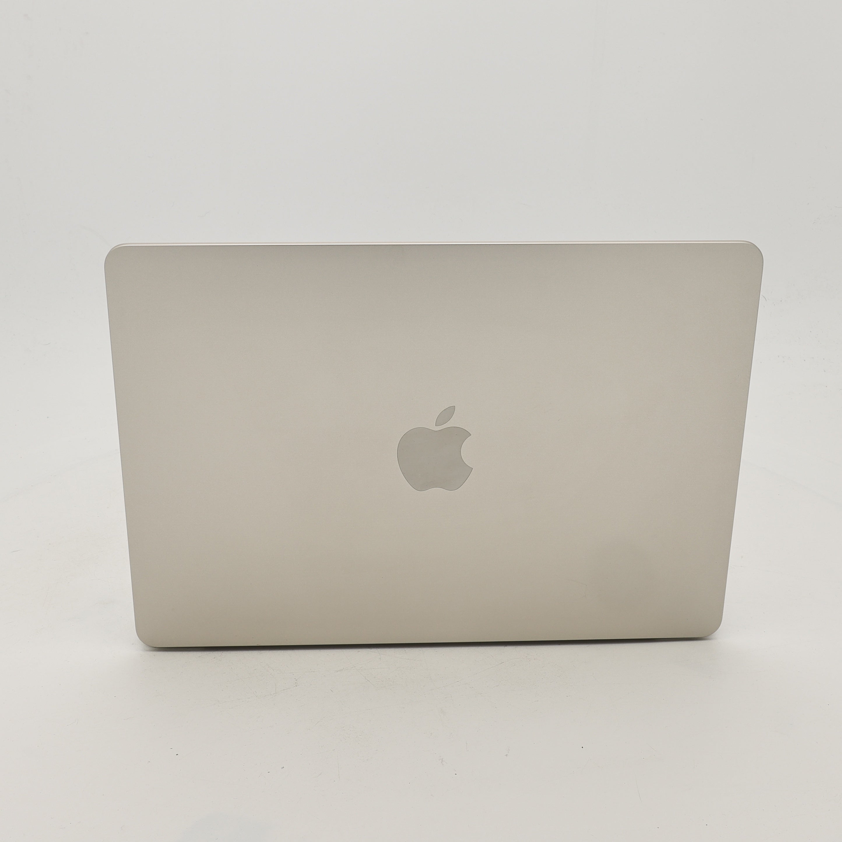 95新 Apple MacBook Air 22年 13寸 M2（8+8核） 16G RAM 256G SSD 星光色