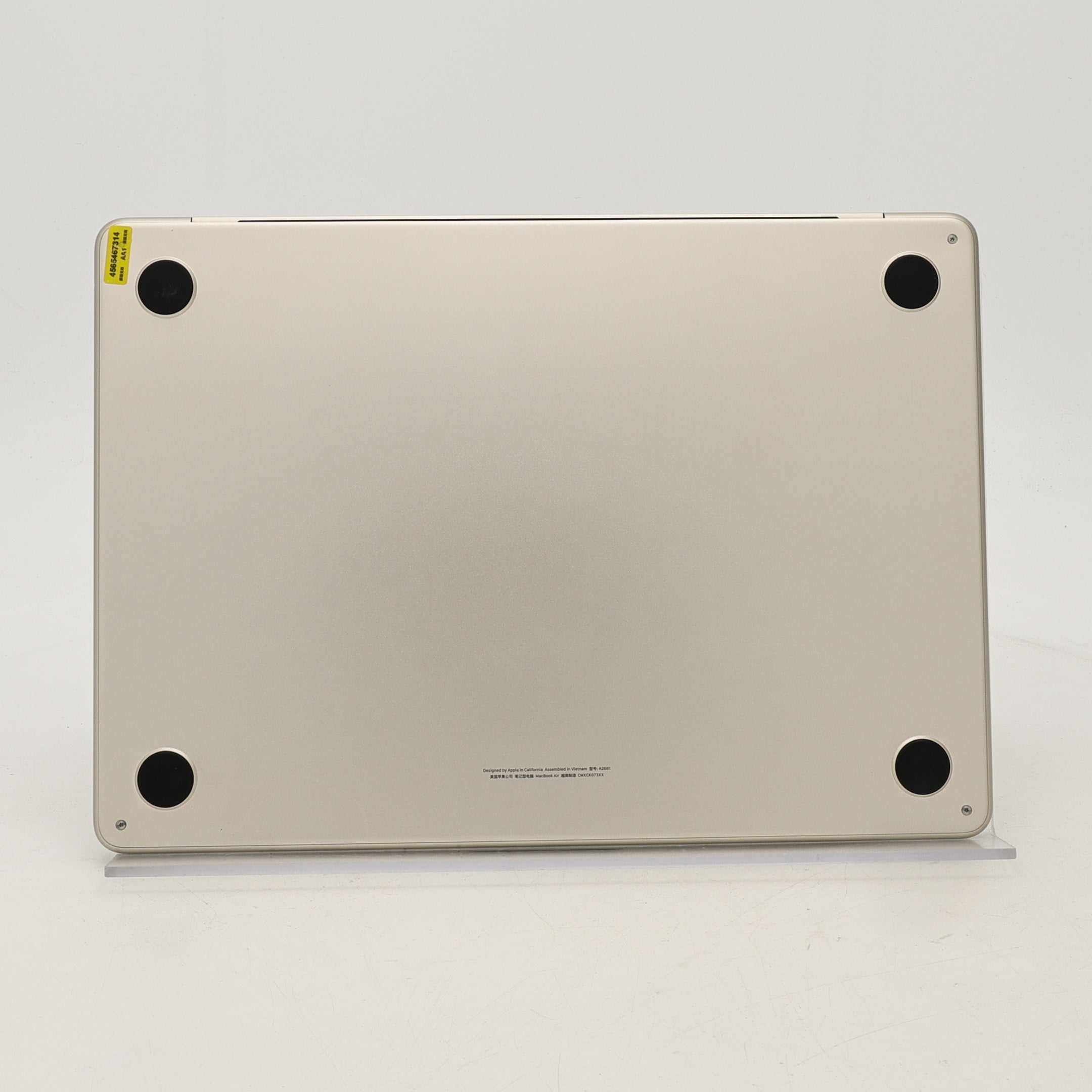95新 Apple MacBook Air 22年 13寸 M2（8+8核） 16G RAM 256G SSD 星光色