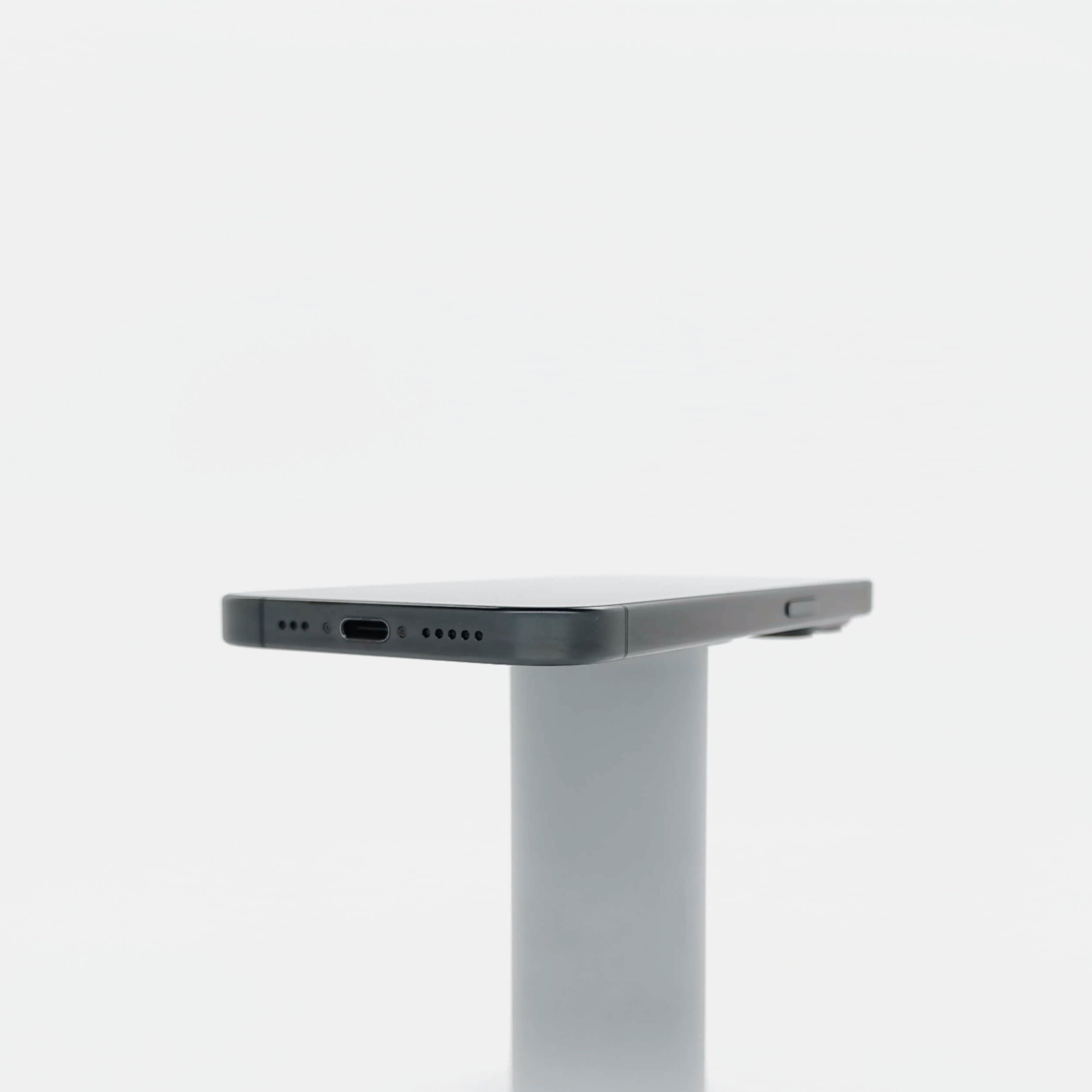 95新 Apple iPhone 15 Pro 128G 黑色鈦金屬 中國大陸版